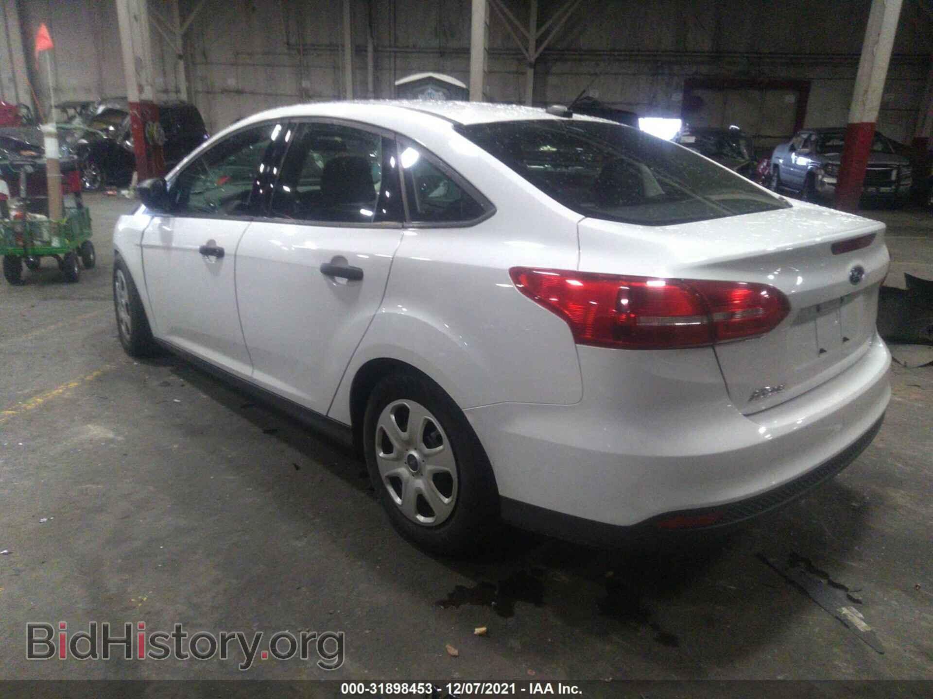 2016 FORD FOCUS - VIN: 1FADP3E21GL373183 - Фото 3
