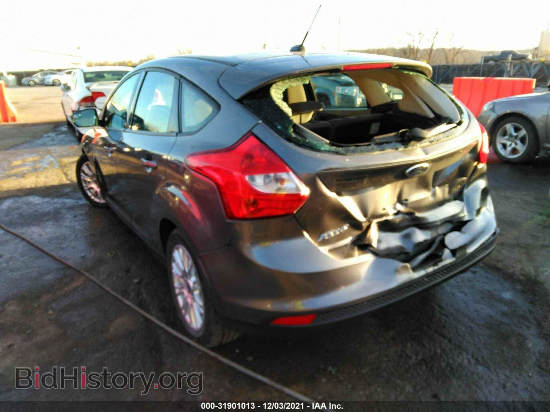 2012 FORD FOCUS - VIN: 1FAHP3K2XCL141911 - Фото 3