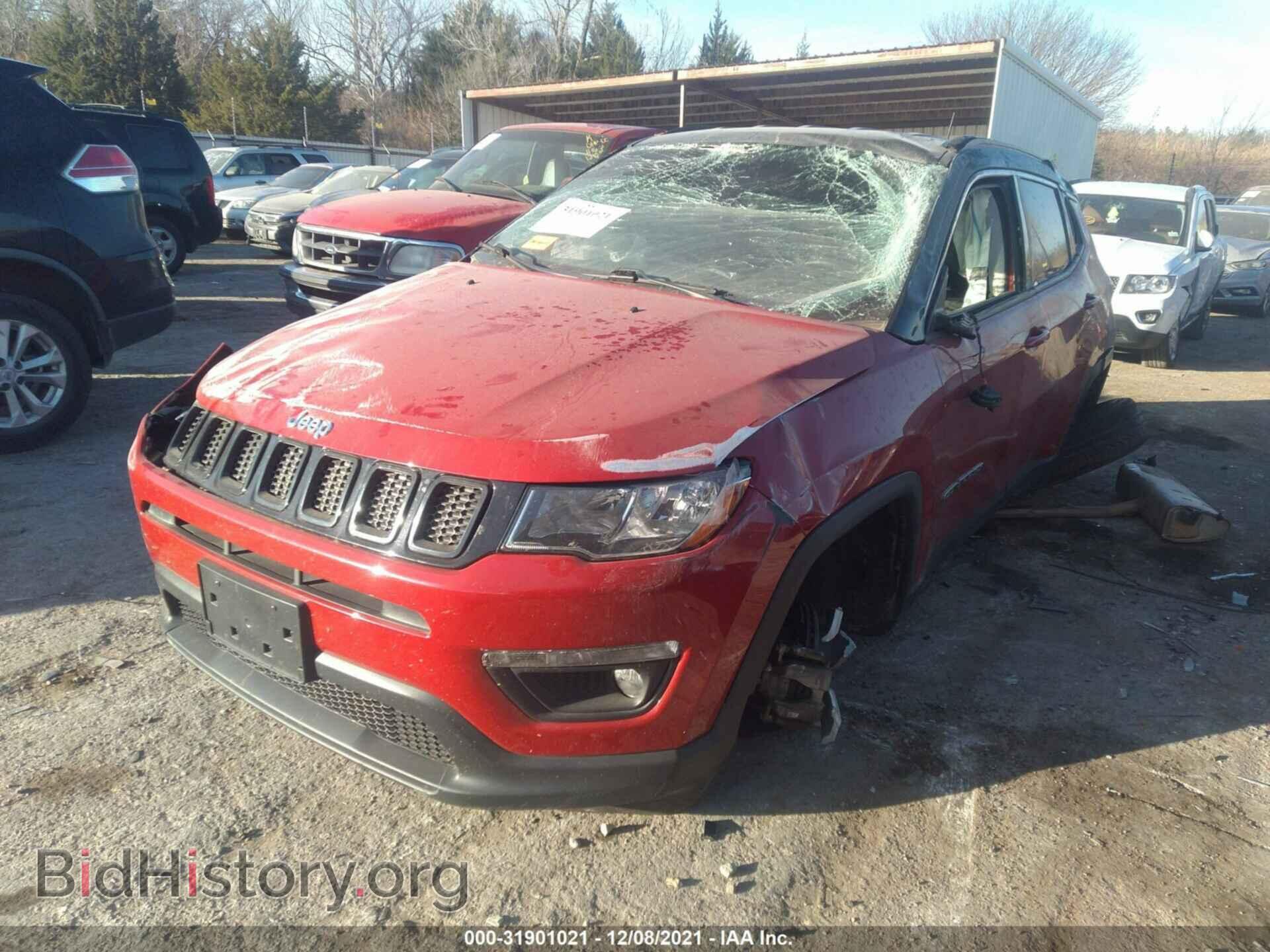 2018 JEEP COMPASS - VIN: 3C4NJCBB3JT123749 - Photo 2