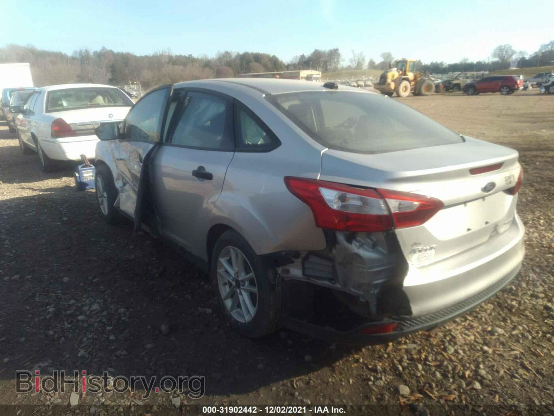2014 FORD FOCUS - VIN: 1FADP3E29EL206597 - Фото 3