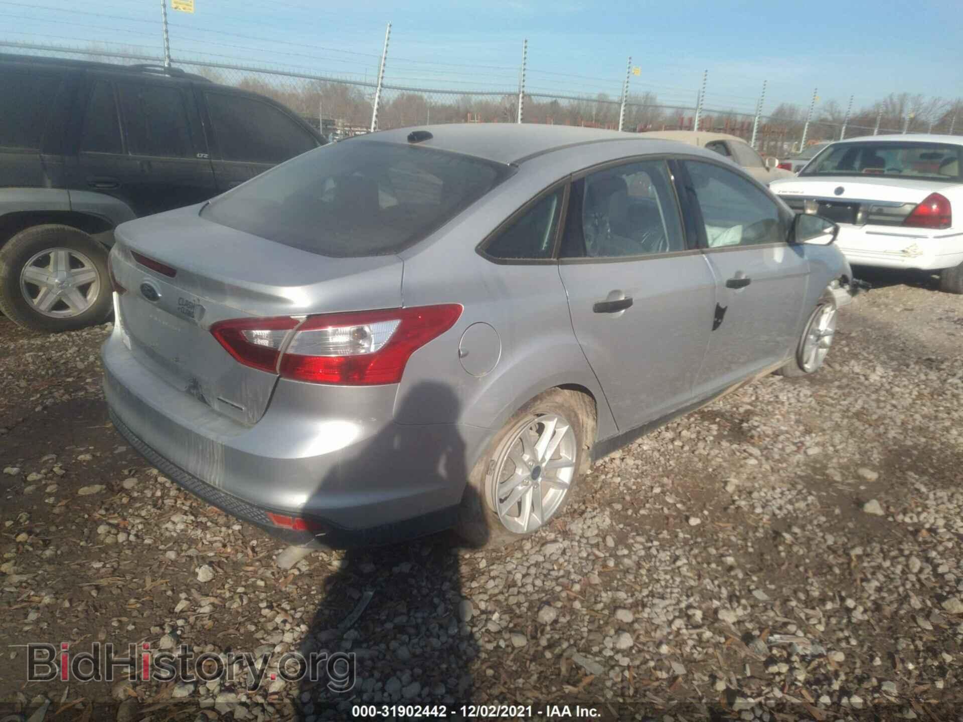 2014 FORD FOCUS - VIN: 1FADP3E29EL206597 - Фото 4