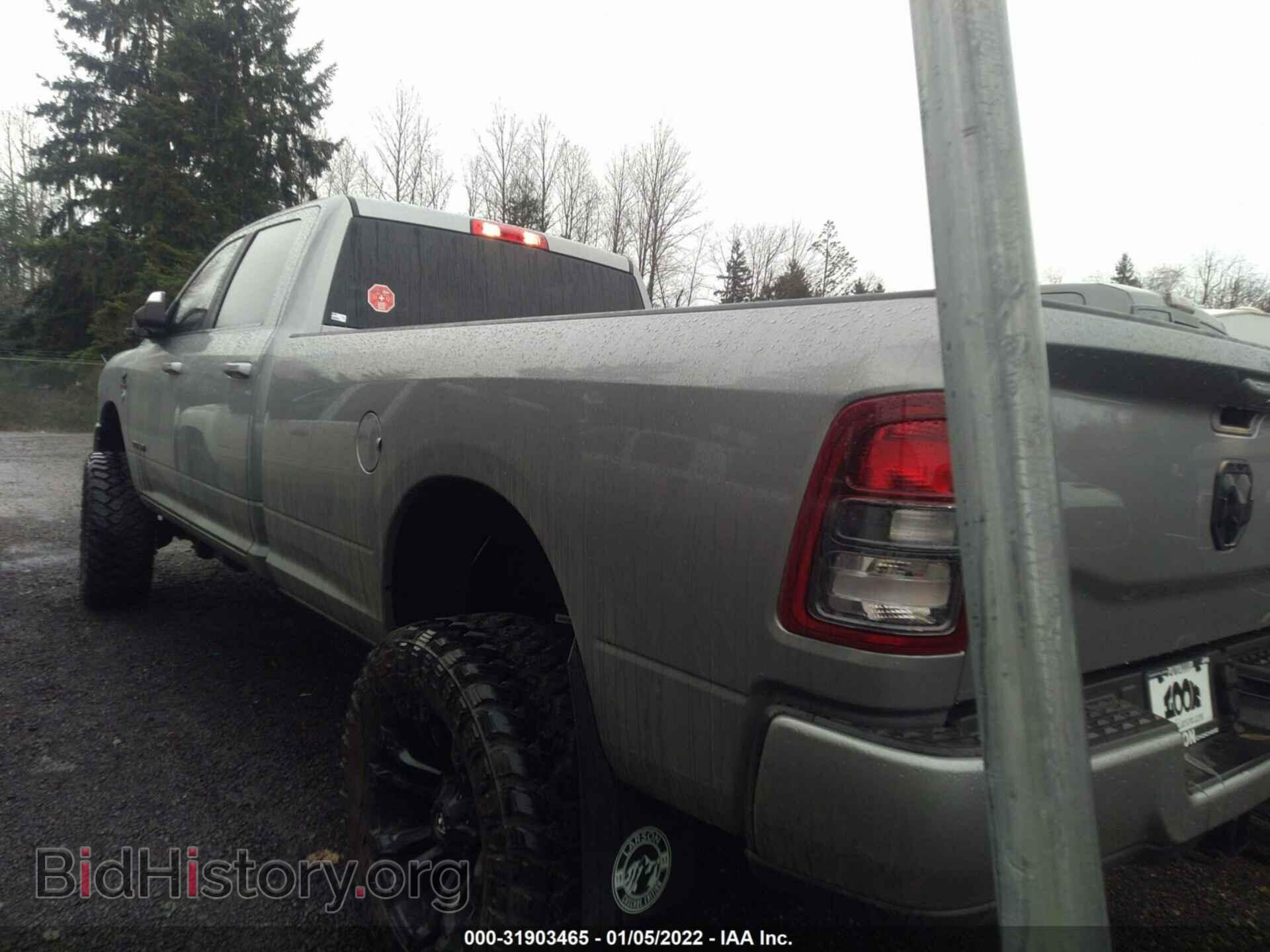 2022 RAM 3500 - VIN: 3C63R3HL2NG135767 - Фото 3