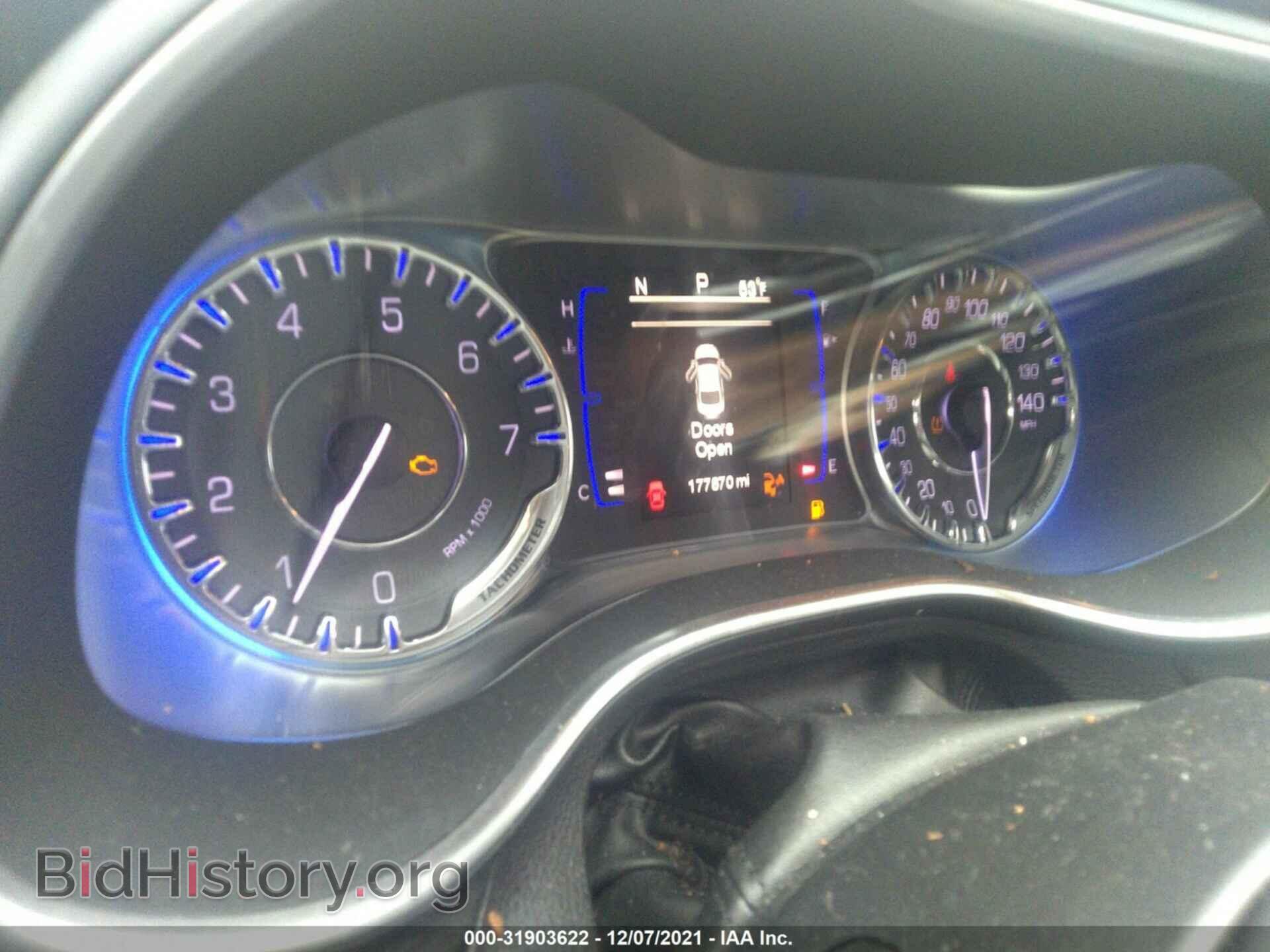2015 CHRYSLER 200 - VIN: 1C3CCCAB0FN626685 - Фото 7