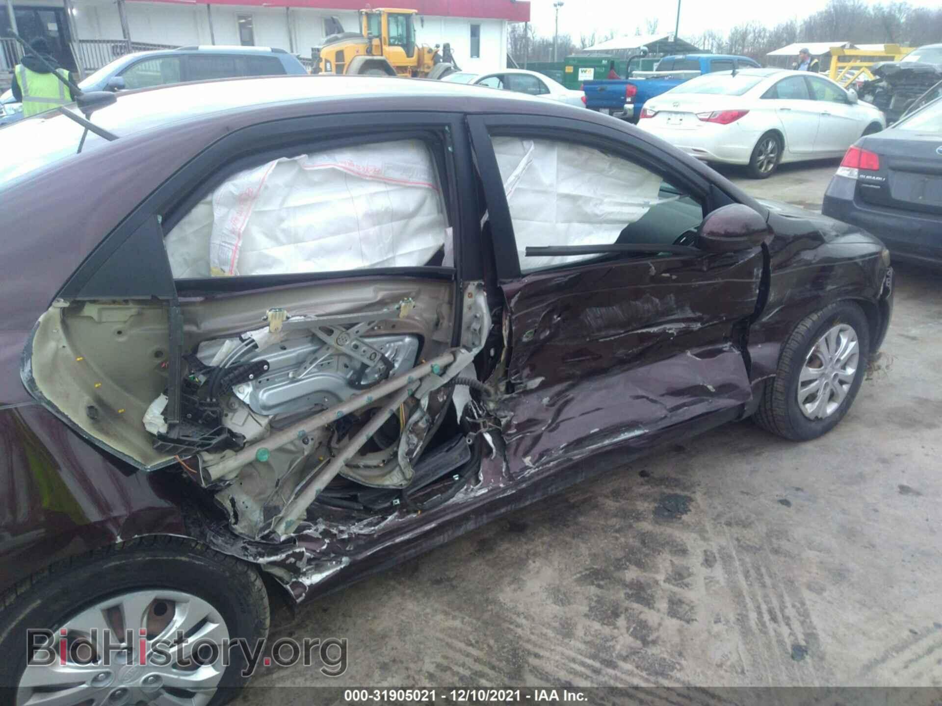 2011 KIA FORTE - VIN: KNAFU4A20B5326955 - Фото 6