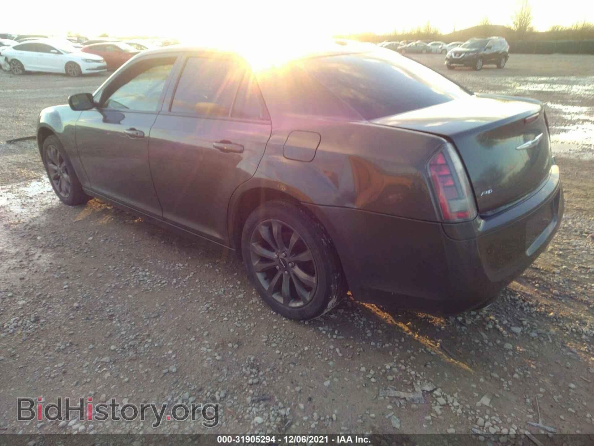 2014 CHRYSLER 300 - VIN: 2C3CCAGG9EH255685 - Фото 3