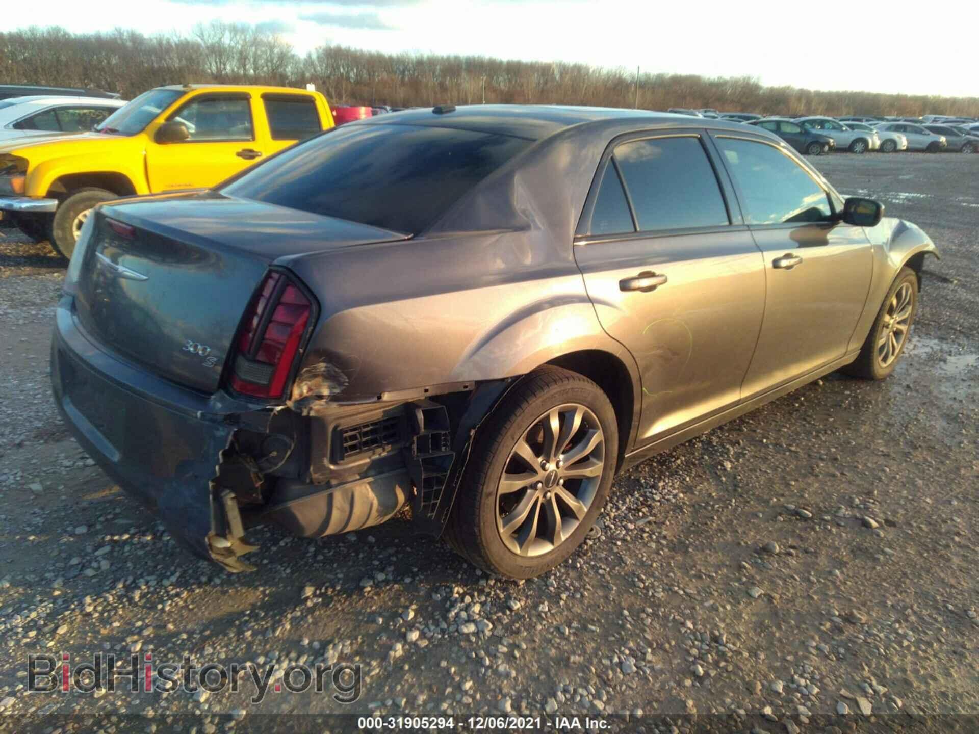 2014 CHRYSLER 300 - VIN: 2C3CCAGG9EH255685 - Фото 4
