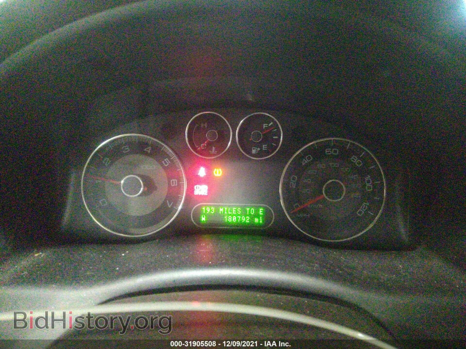 2009 FORD TAURUS X - VIN: 1FMDK05W49GA01824 - Фото 7