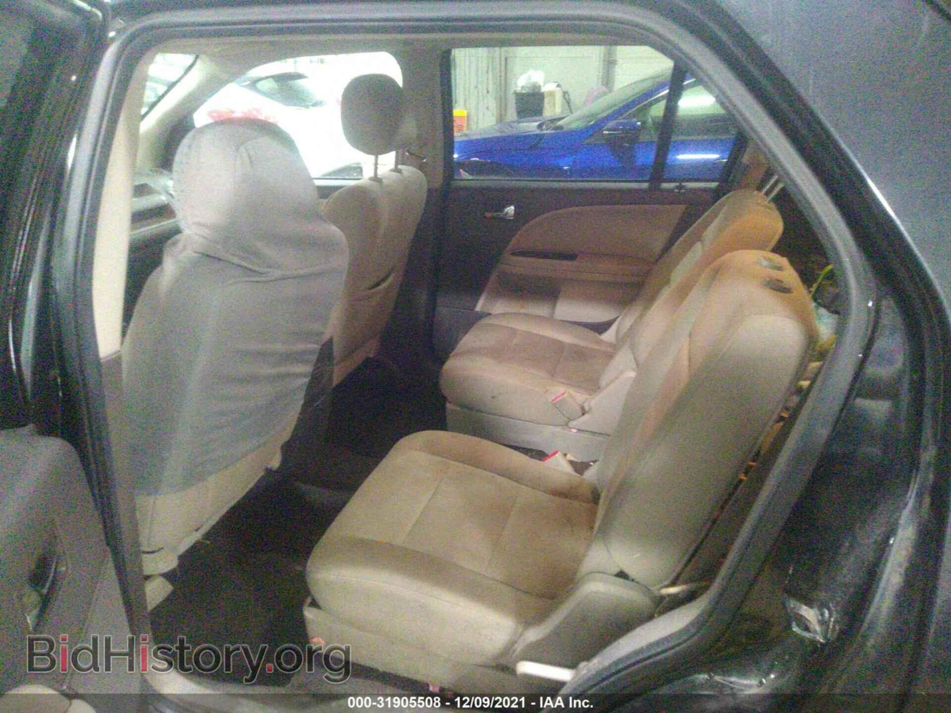 2009 FORD TAURUS X - VIN: 1FMDK05W49GA01824 - Фото 8