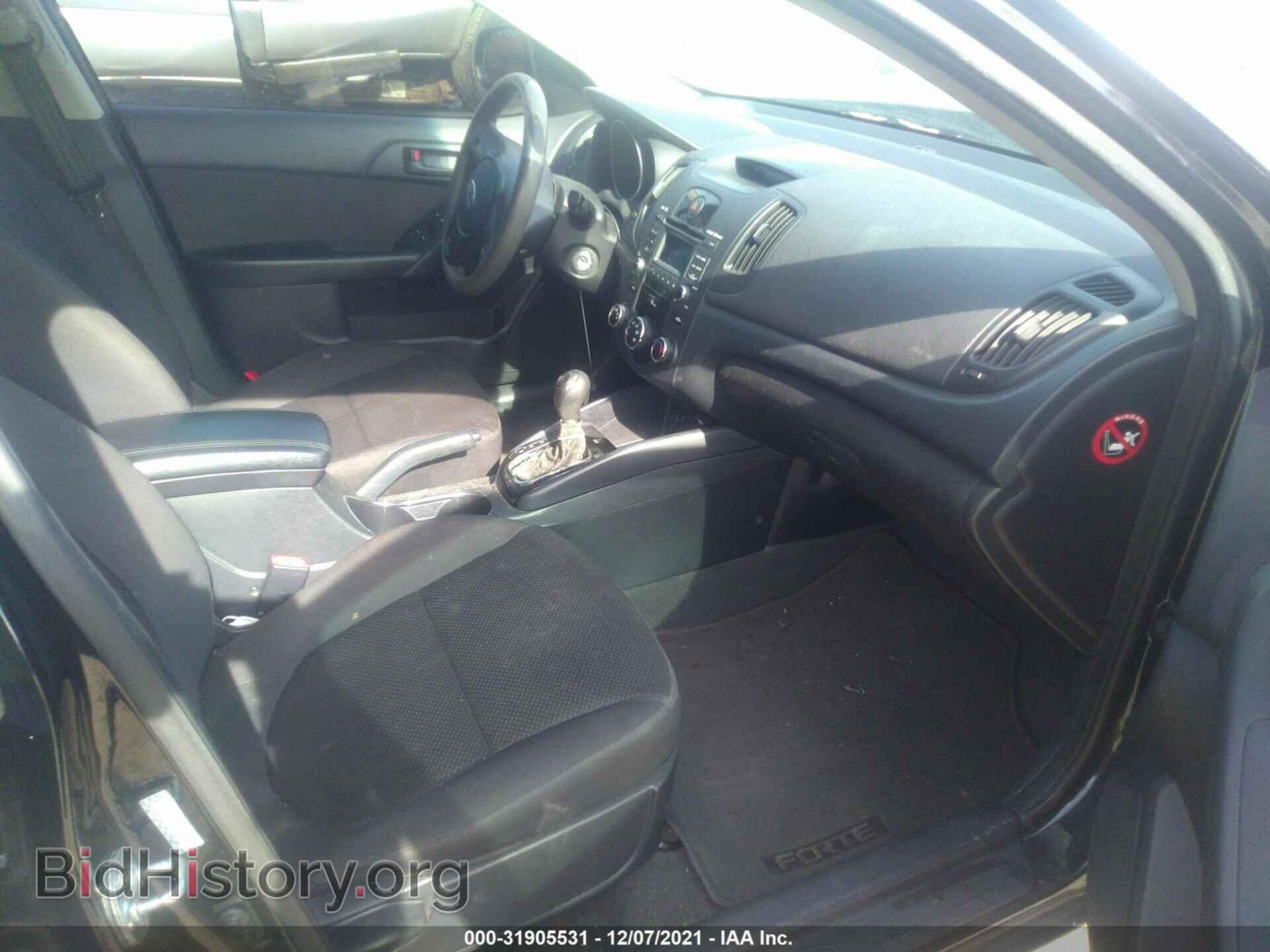 2011 KIA FORTE - VIN: KNAFU4A26B5440863 - Фото 5