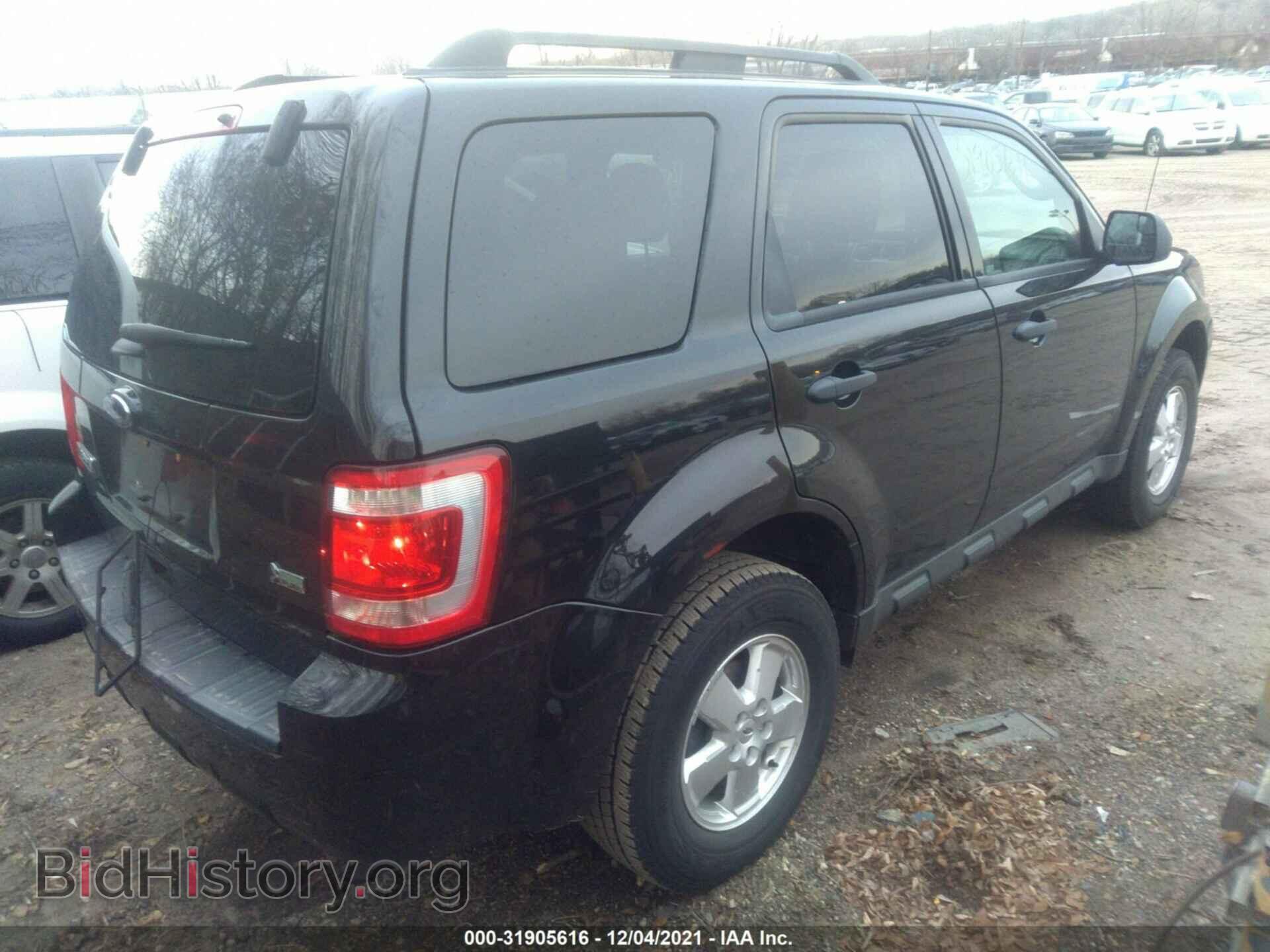 2011 FORD ESCAPE - VIN: 1FMCU0DG9BKB91185 - Фото 4