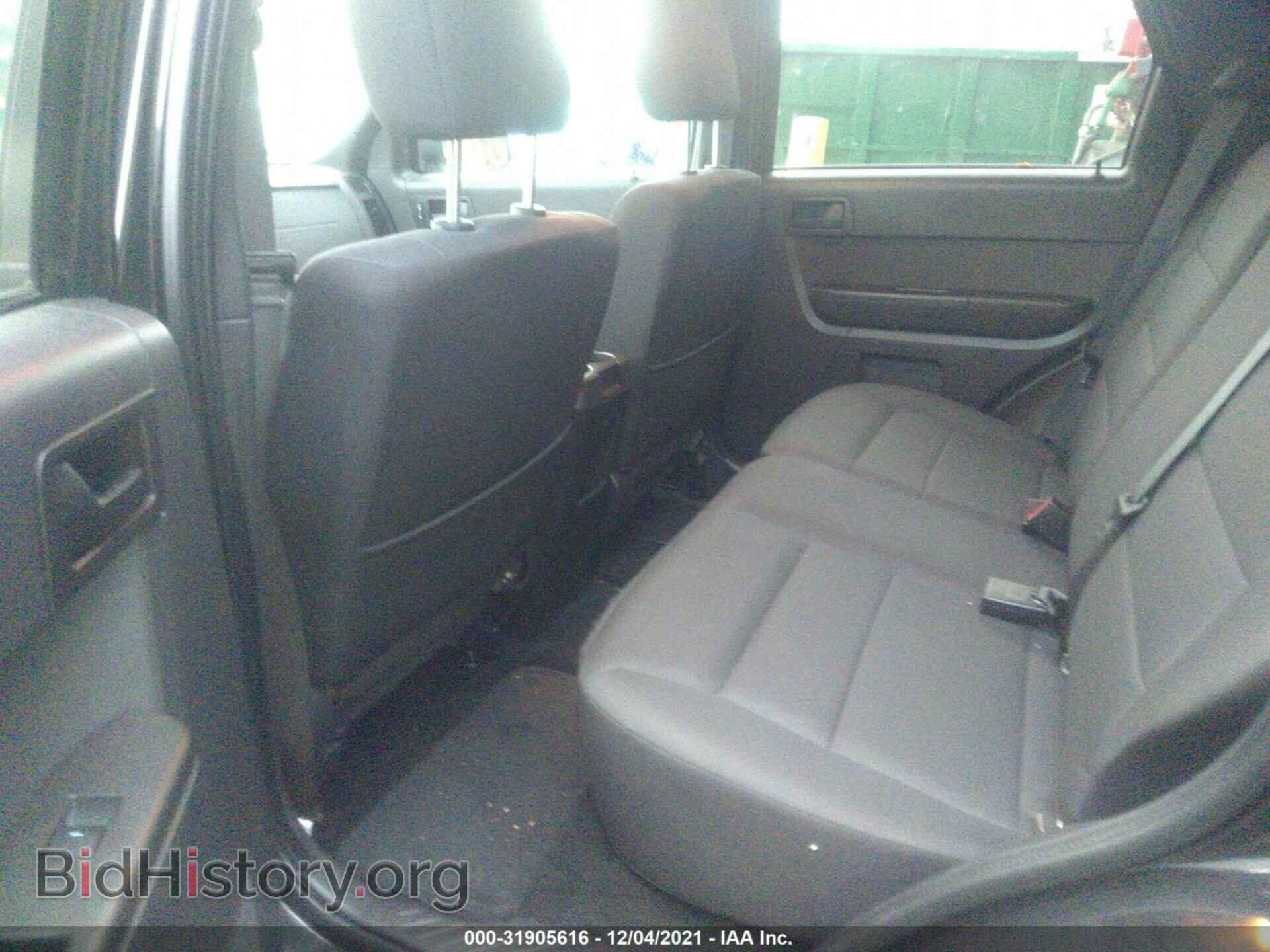 2011 FORD ESCAPE - VIN: 1FMCU0DG9BKB91185 - Фото 8