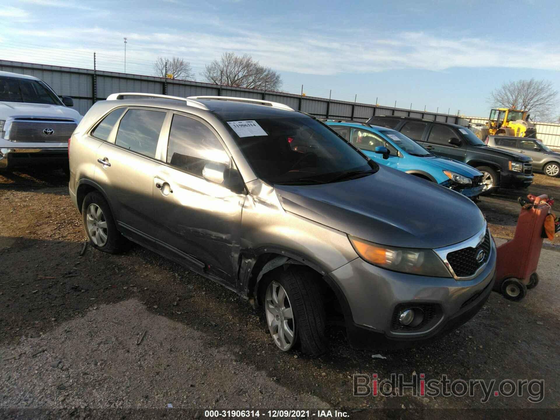 Фотография 5XYKT3A13BG169094 - KIA SORENTO 2011