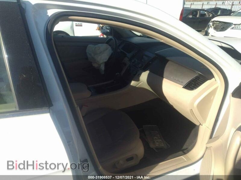 2016 Ford TAURUS (VIN 1FAHP2D89GG104018) — photo 5 of 11