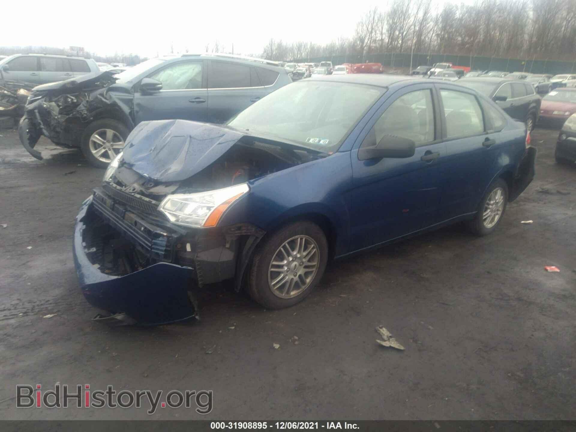 2009 FORD FOCUS - VIN: 1FAHP35N29W226898 - Фото 2