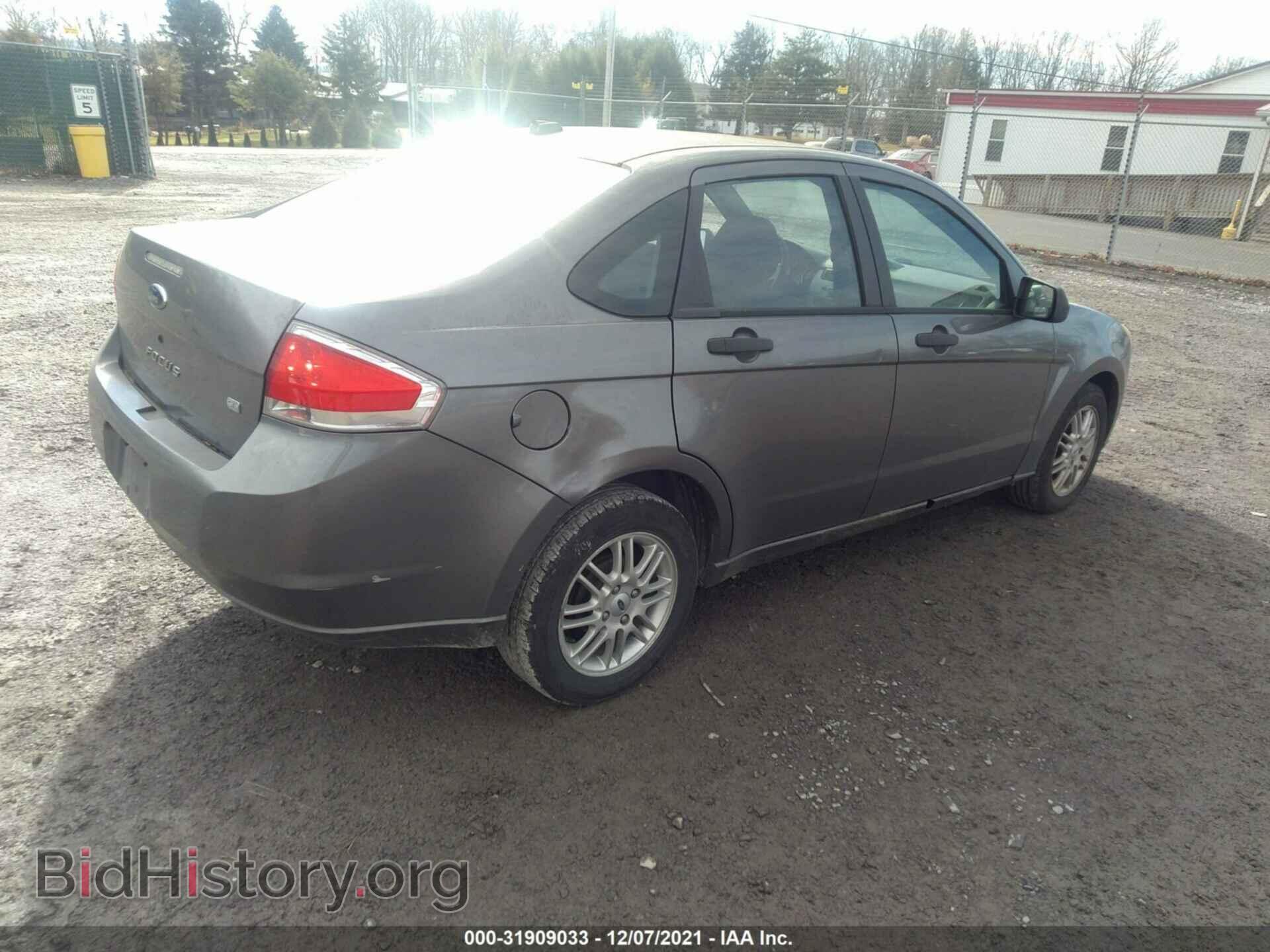 2009 FORD FOCUS - VIN: 1FAHP35N89W267424 - Фото 4
