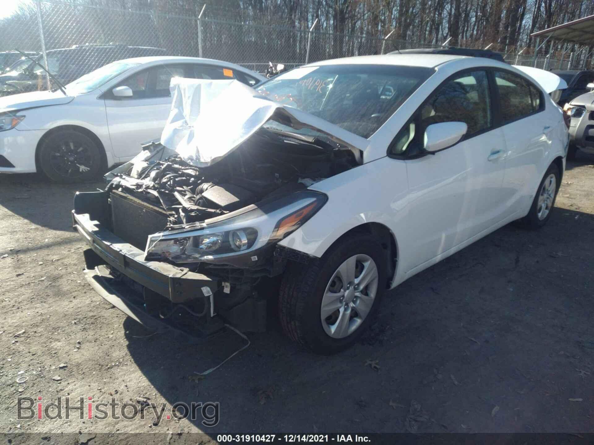 2017 KIA FORTE - VIN: 3KPFK4A73HE052572 - Фото 2