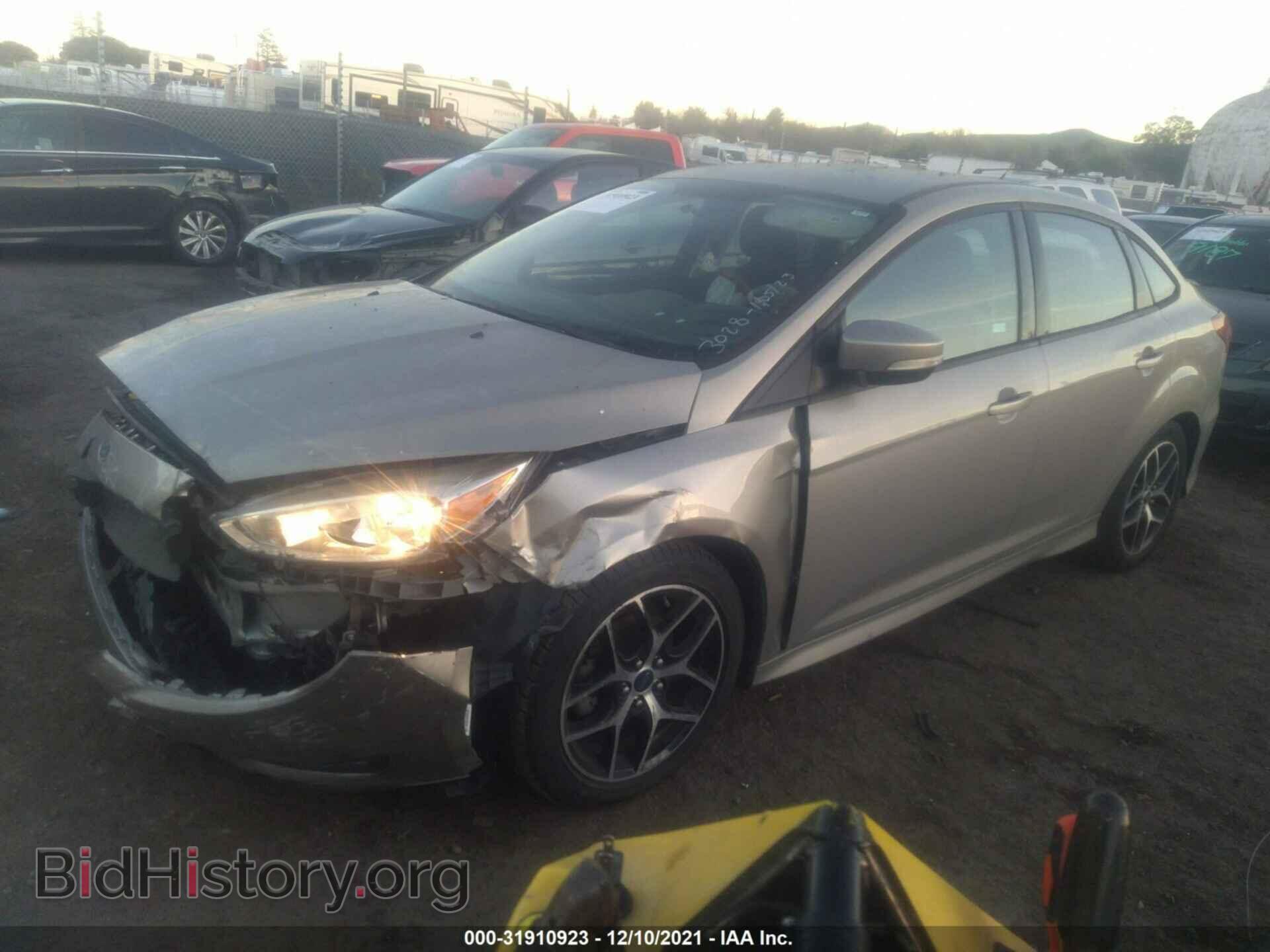 2015 FORD FOCUS - VIN: 1FADP3F2XFL281633 - Photo 2