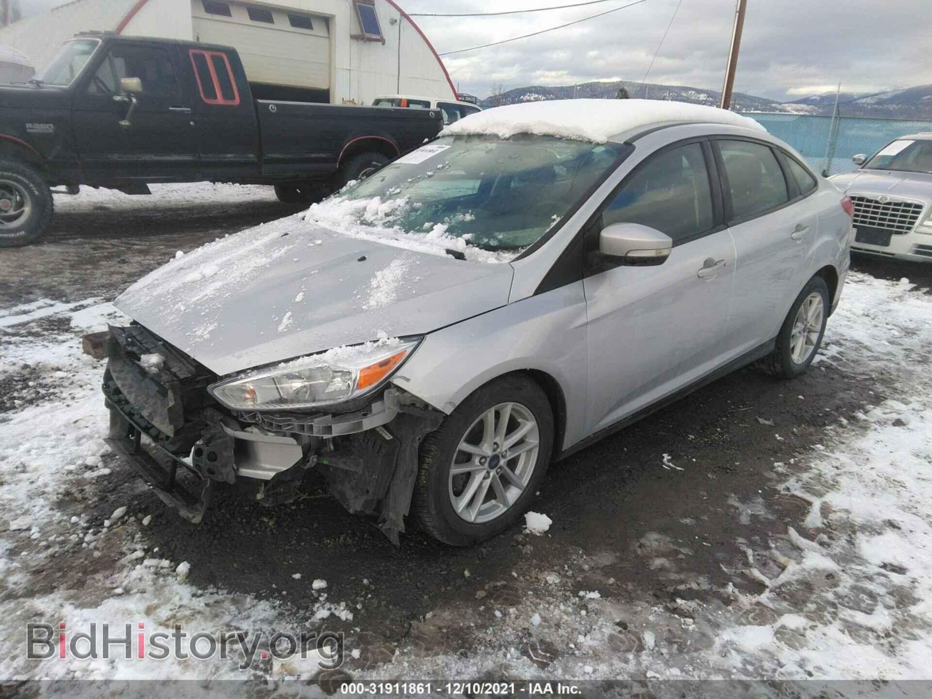 2018 FORD FOCUS - VIN: 1FADP3F24JL241573 - Фото 2