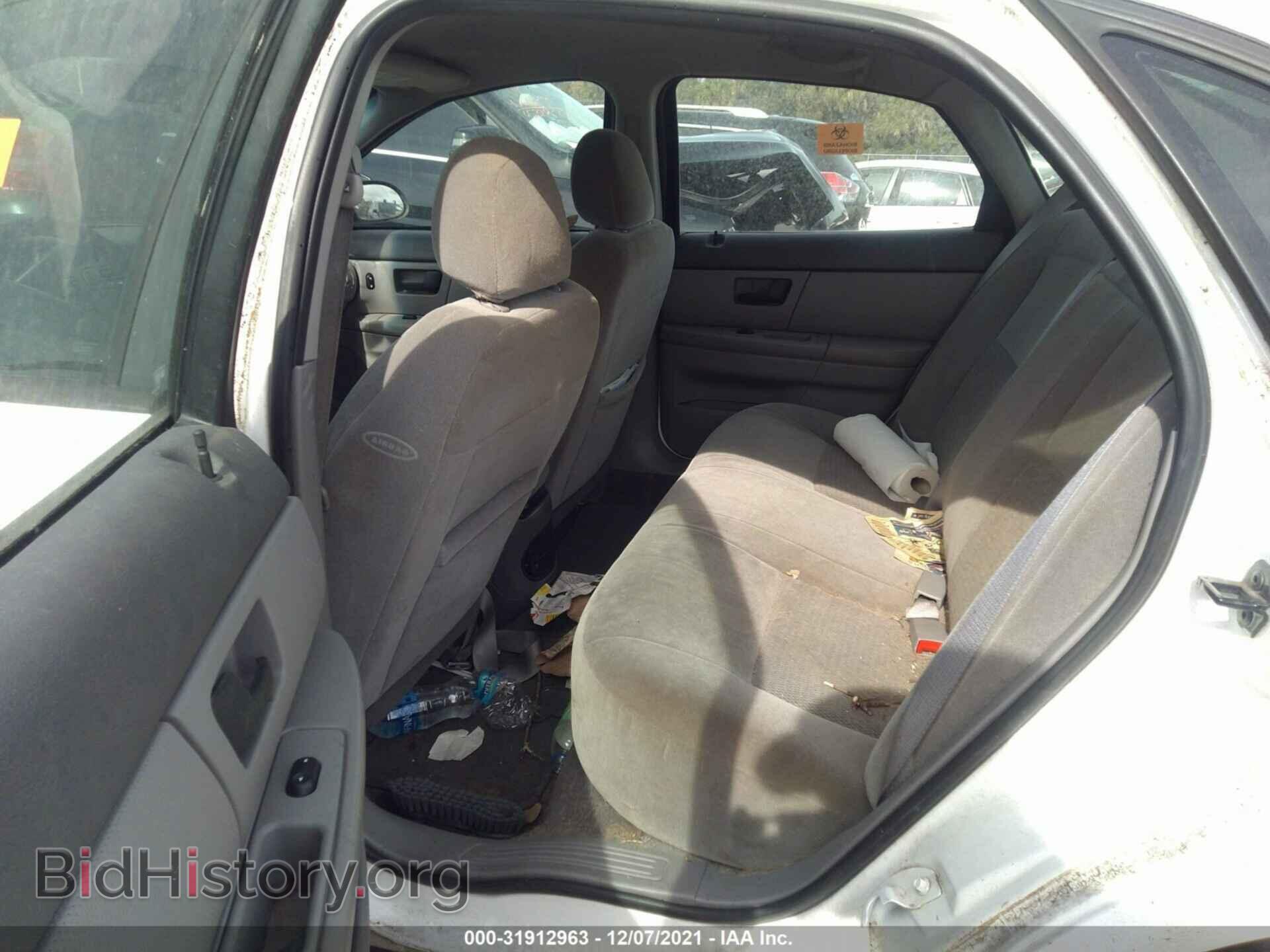 2006 FORD TAURUS - VIN: 1FAHP53U76A146253 - Фото 8