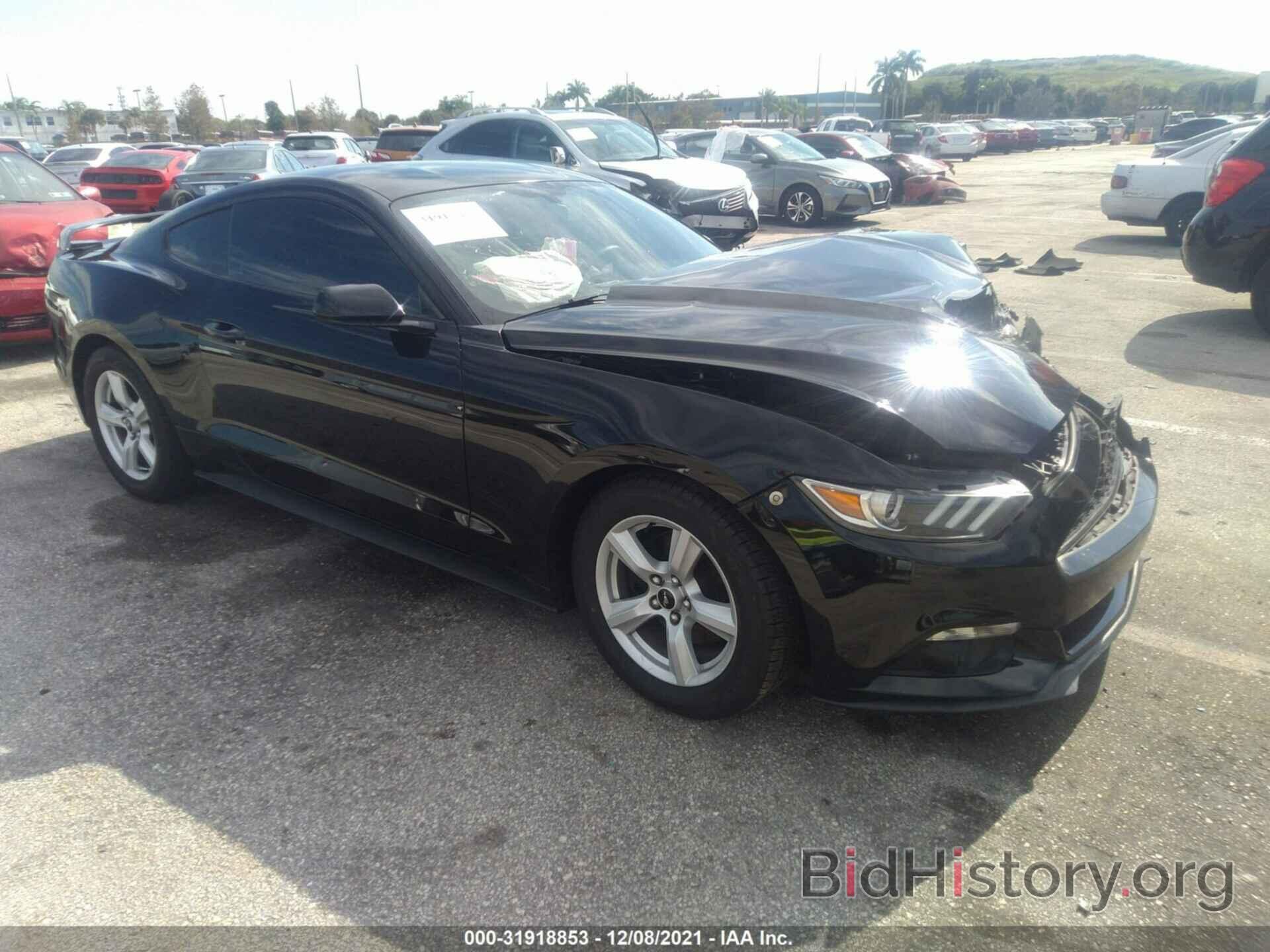 Photo 1FA6P8TH8F5406986 - FORD MUSTANG 2015