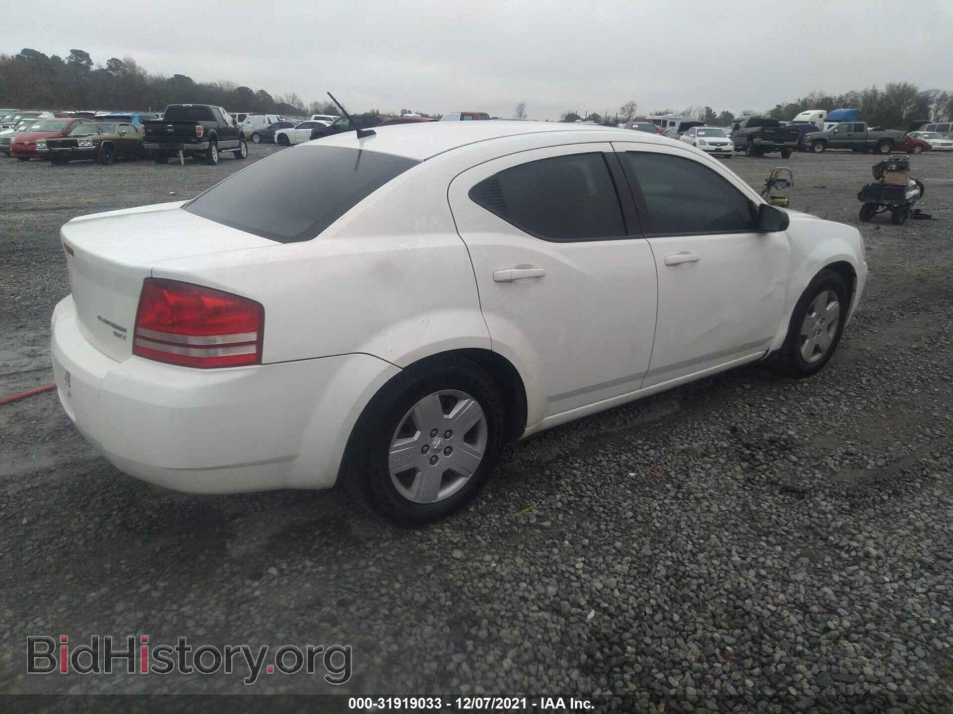 2010 DODGE AVENGER - VIN: 1B3CC4FB1AN106936 - Фото 4