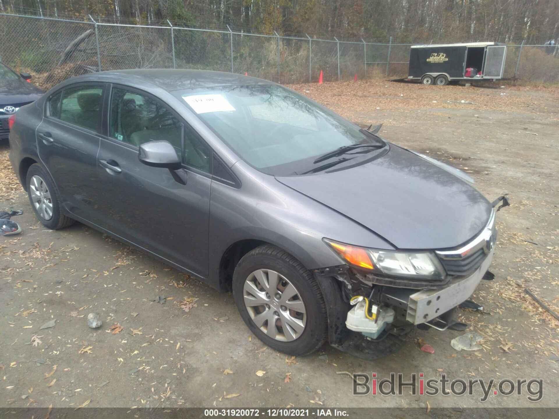 Photo 19XFB2F53CE310383 - HONDA CIVIC SDN 2012