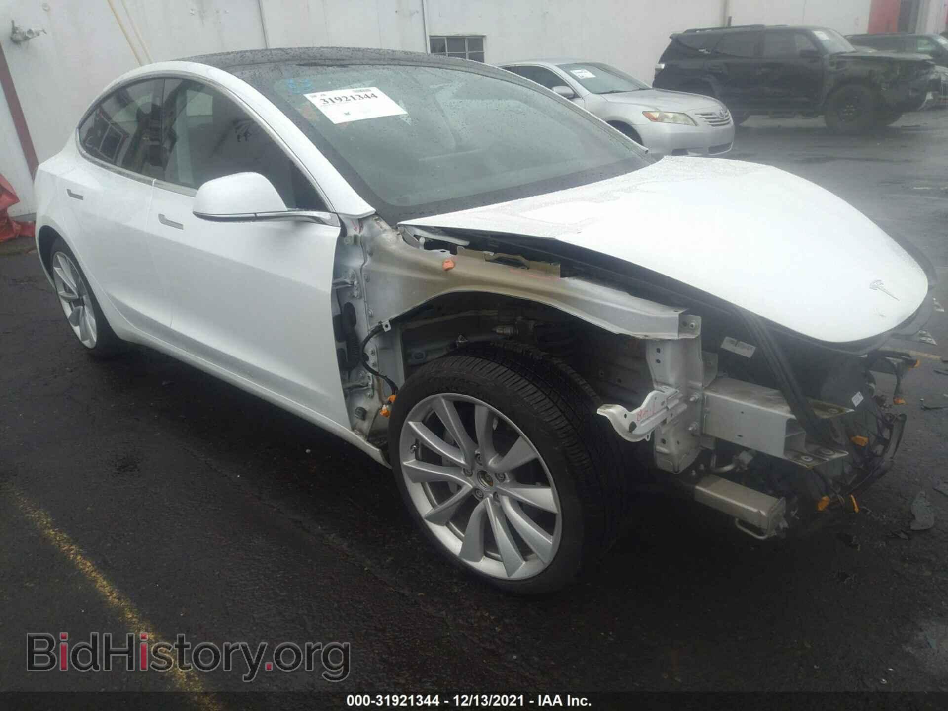 Фотография 5YJ3E1EB7KF453292 - TESLA MODEL 3 2019