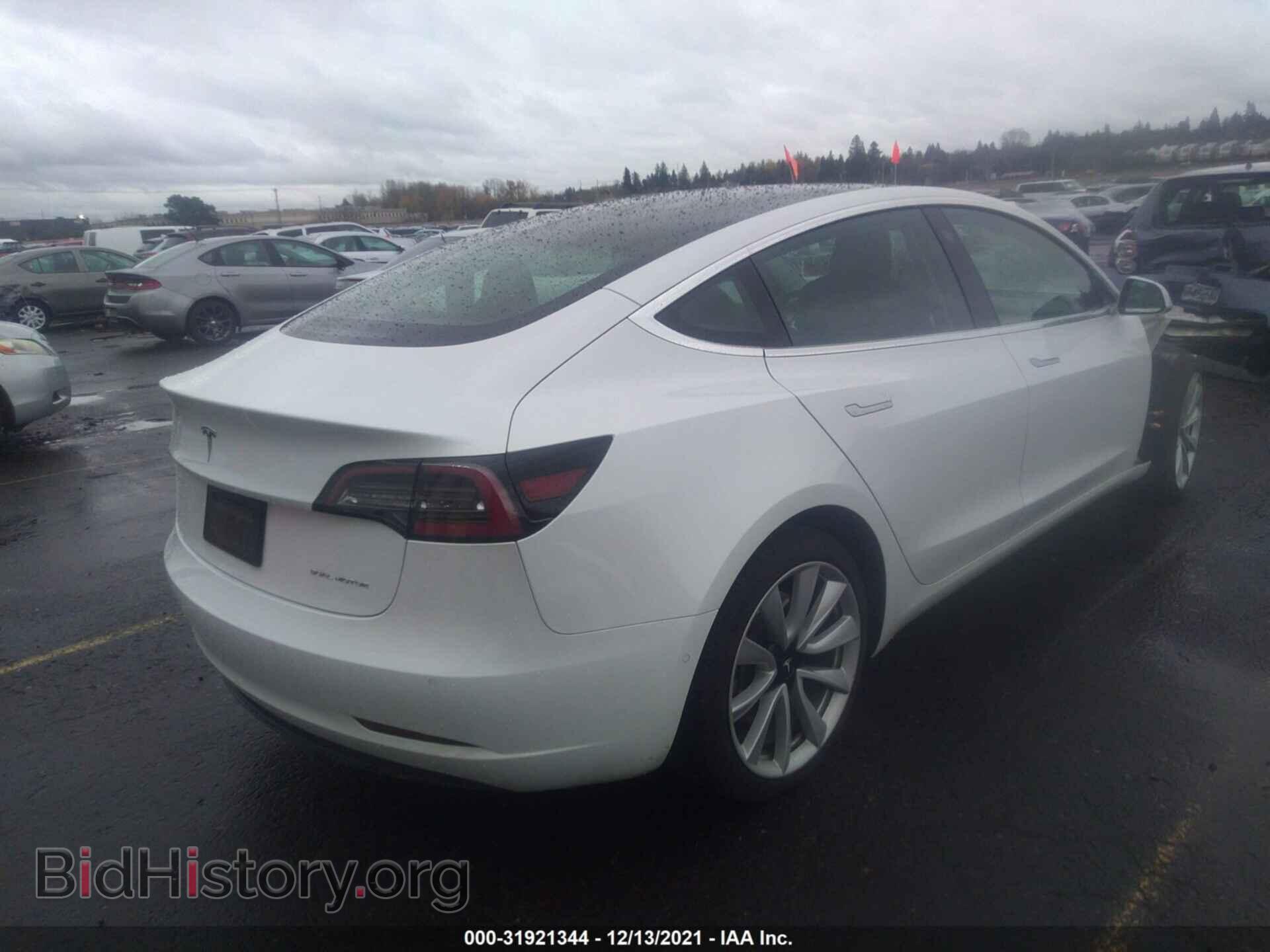 2019 TESLA MODEL 3 - VIN: 5YJ3E1EB7KF453292 - Фото 4