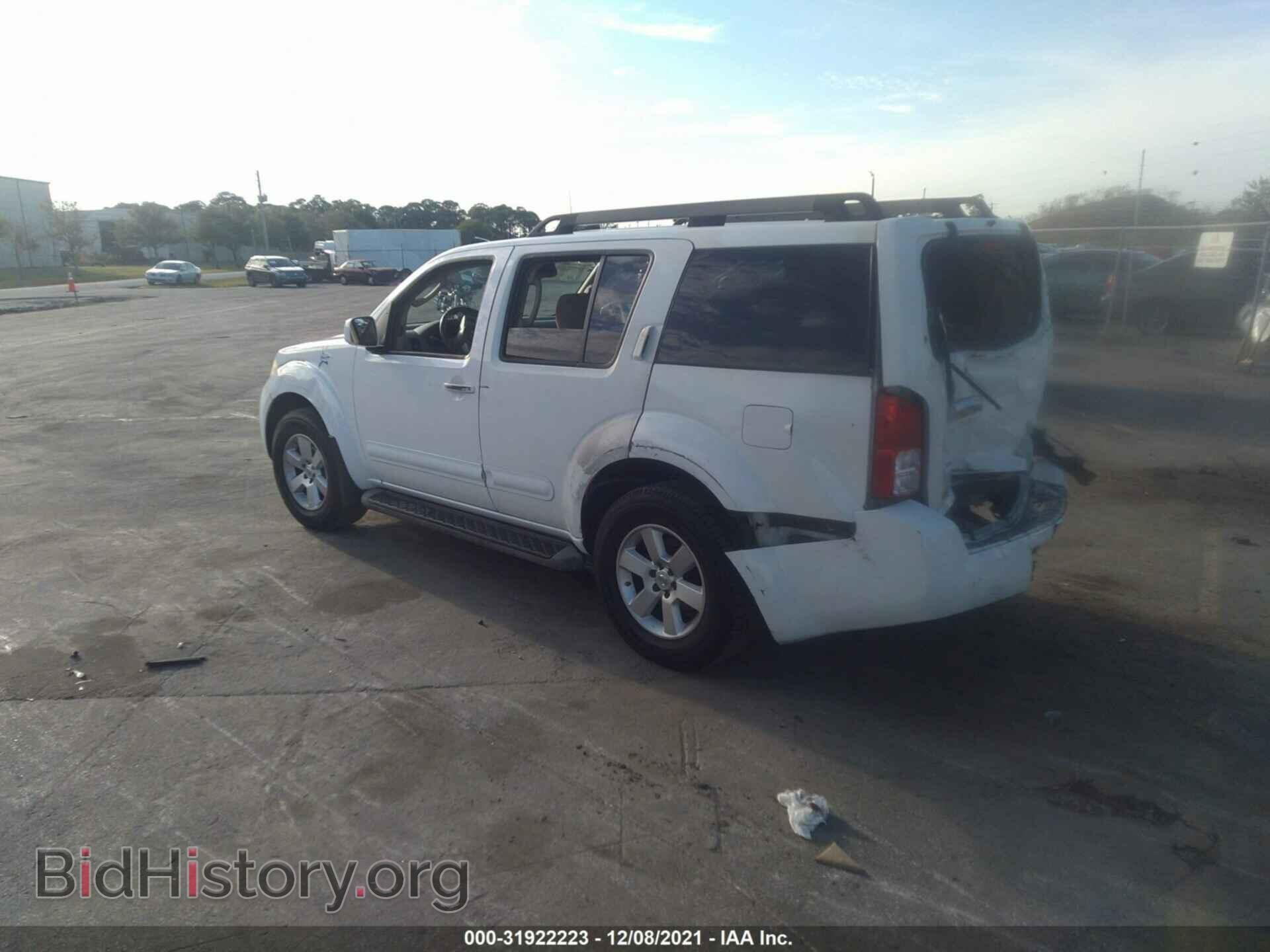 2011 NISSAN PATHFINDER - VIN: 5N1AR1NN4BC608718 - Фото 3
