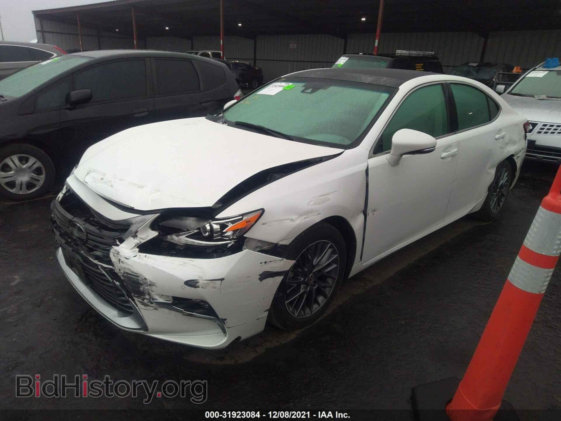 2018 LEXUS ES - VIN: 58ABK1GG7JU094100 - Фото 2