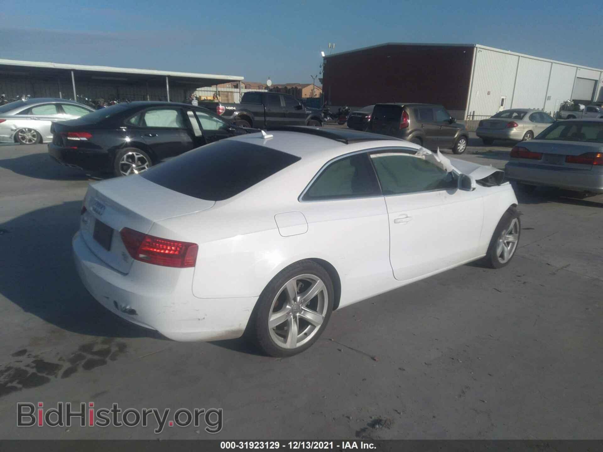 2015 AUDI A5 - VIN: WAUCFAFR9FA011943 - Фото 4