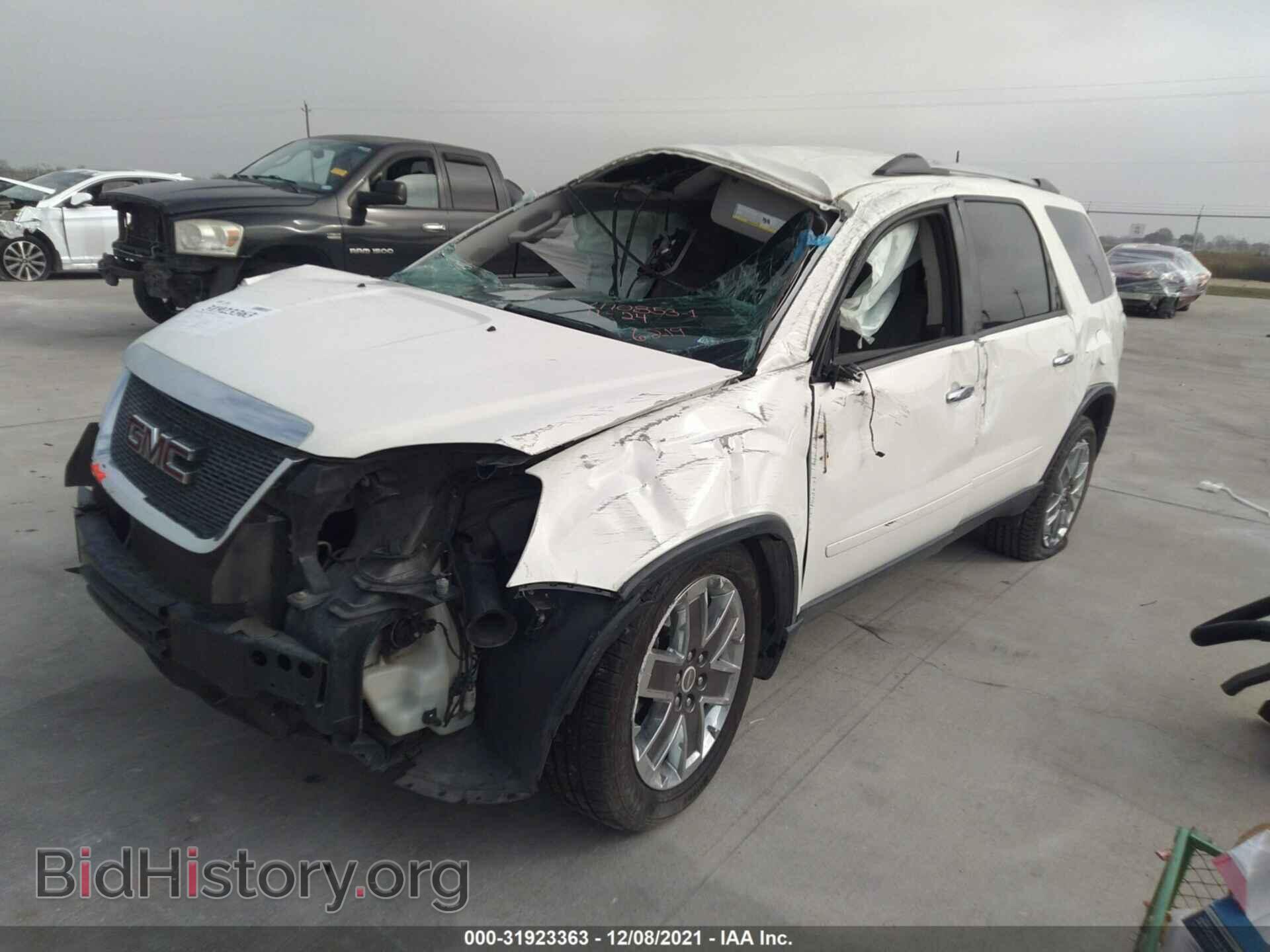 2011 GMC ACADIA - VIN: 1GKKRNED2BJ346219 - Фото 2