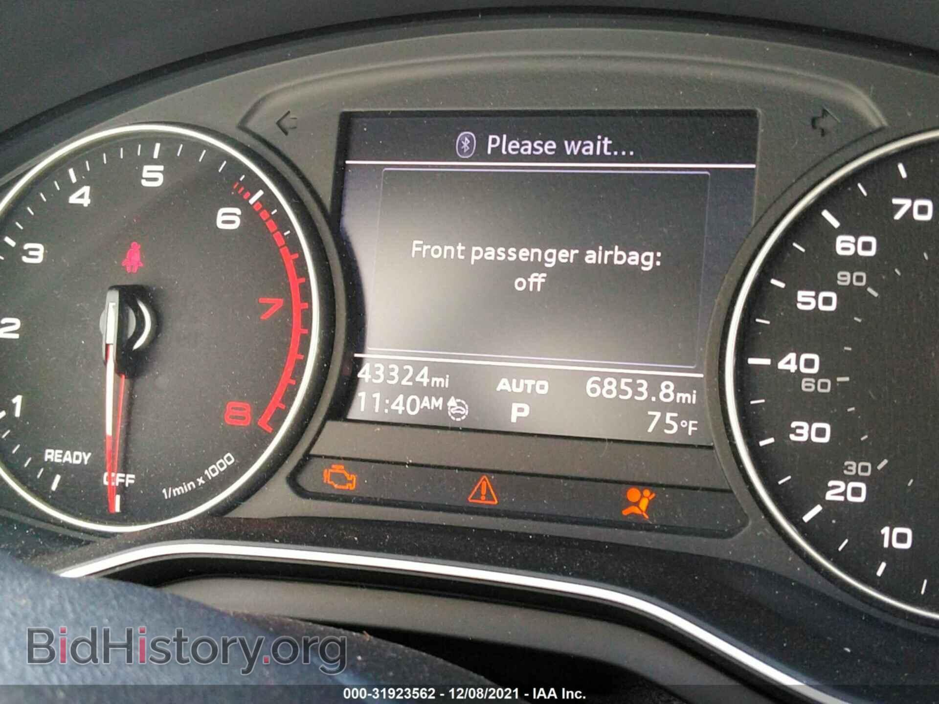 2017 AUDI A4 - VIN: WAUGMAF47HA153559 - Фото 7