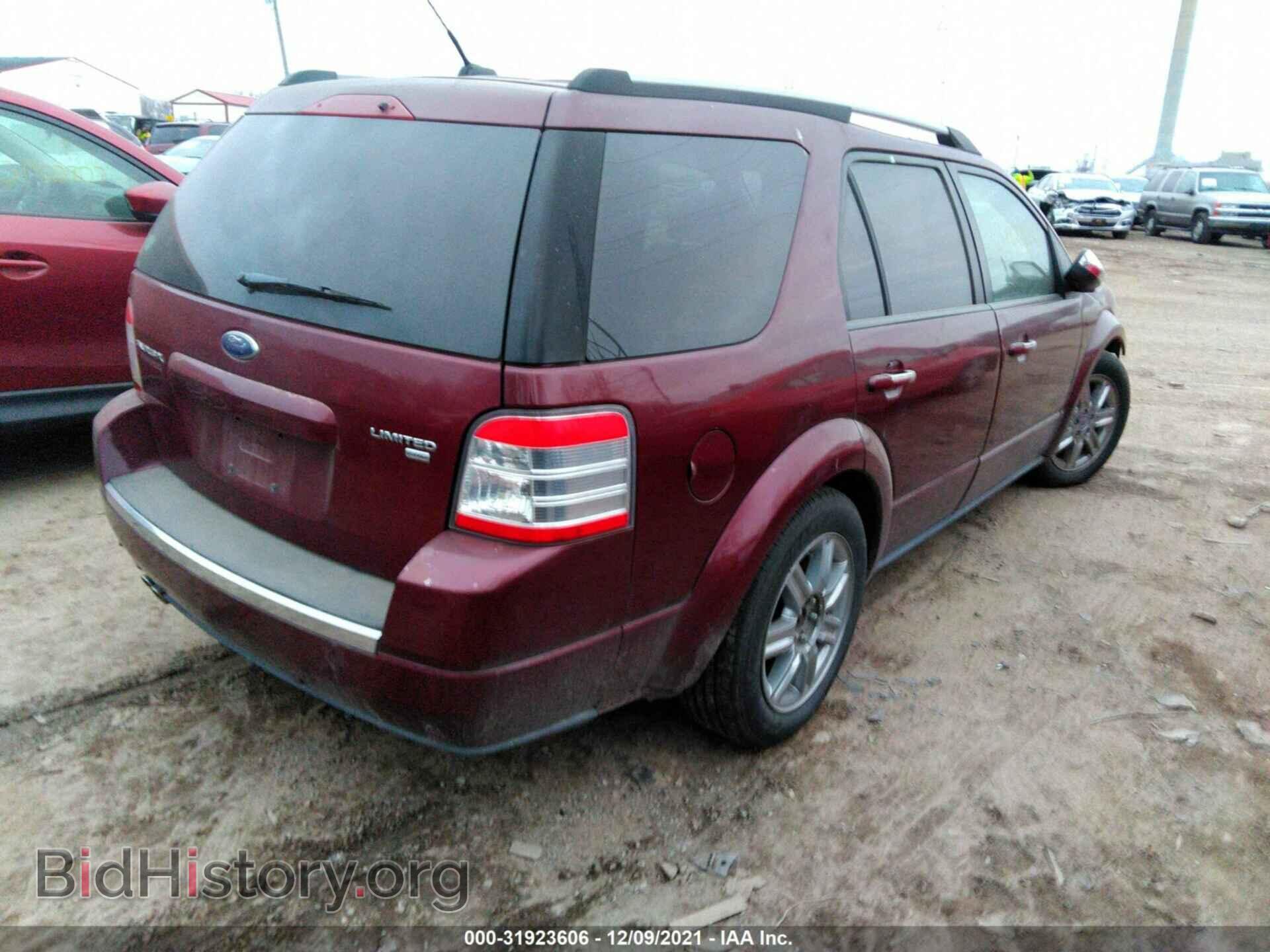 2008 FORD TAURUS X - VIN: 1FMDK06W88GA03802 - Photo 4
