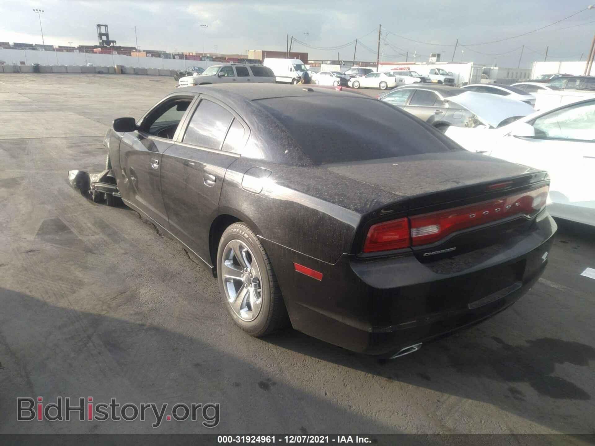 2011 DODGE CHARGER - VIN: 2B3CL3CGXBH593624 - Фото 3