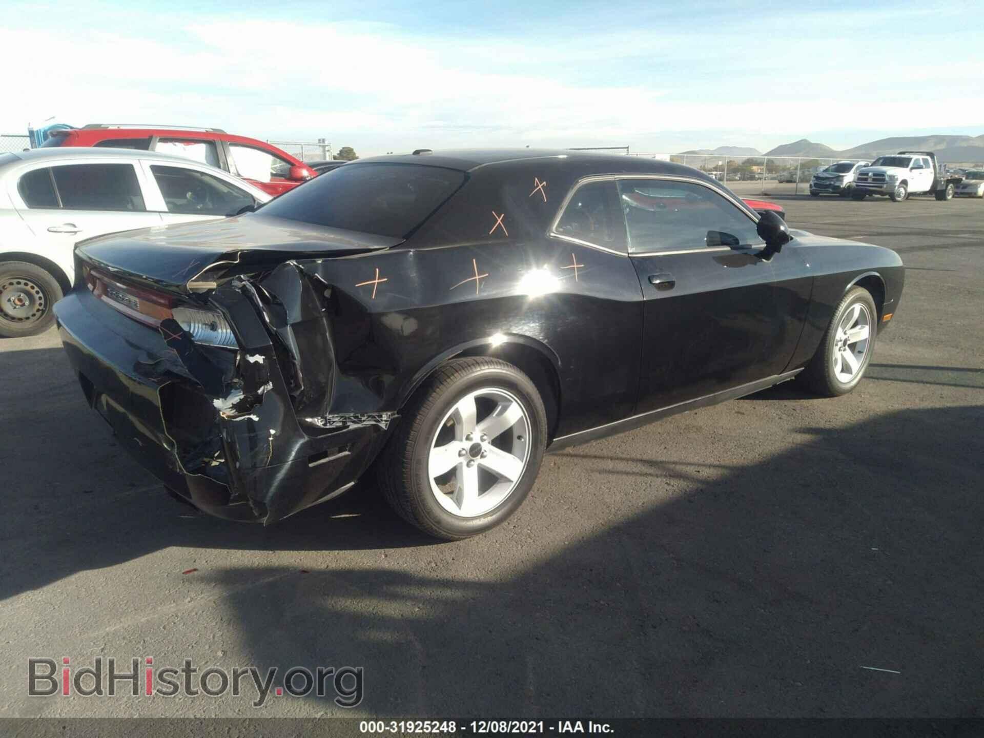 2012 DODGE CHALLENGER - VIN: 2C3CDYAG2CH214181 - Фото 4