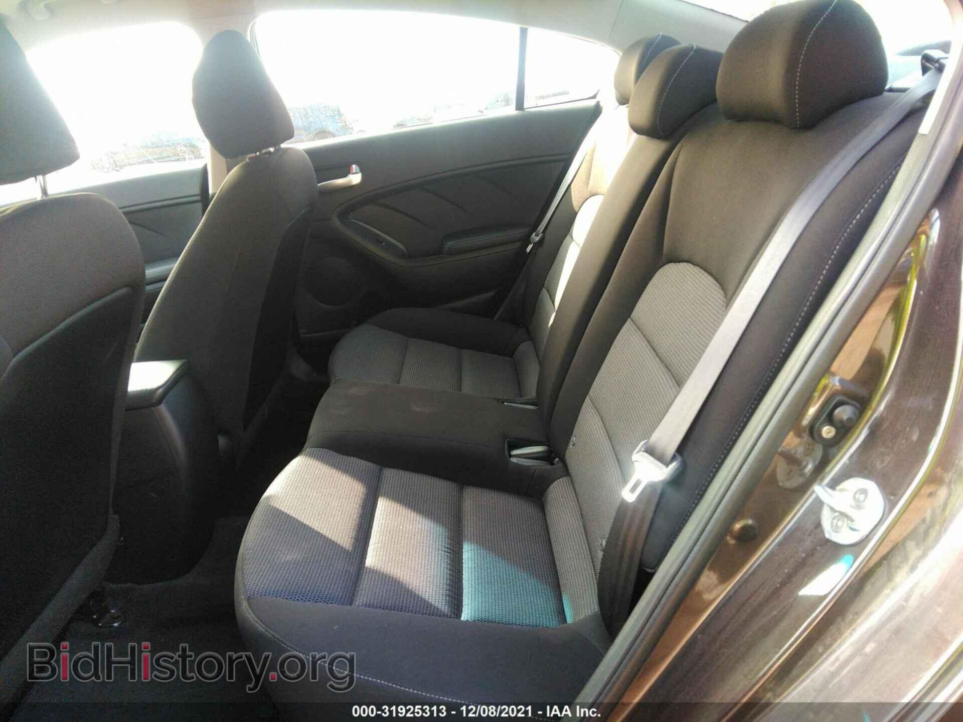 2017 KIA FORTE - VIN: 3KPFK4A71HE017710 - Фото 8