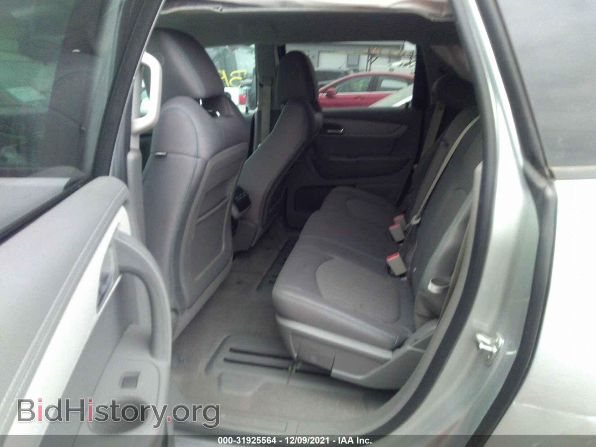 2017 CHEVROLET TRAVERSE - VIN: 1GNKVFED2HJ172679 - Фото 8