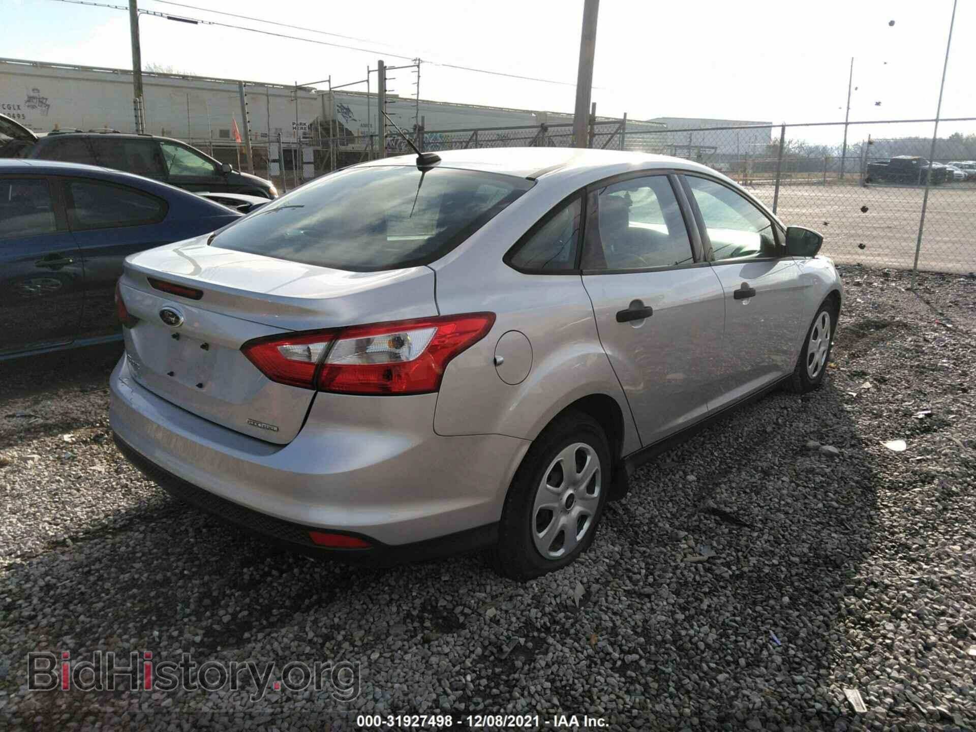2012 FORD FOCUS - VIN: 1FAHP3E26CL369755 - Фото 4
