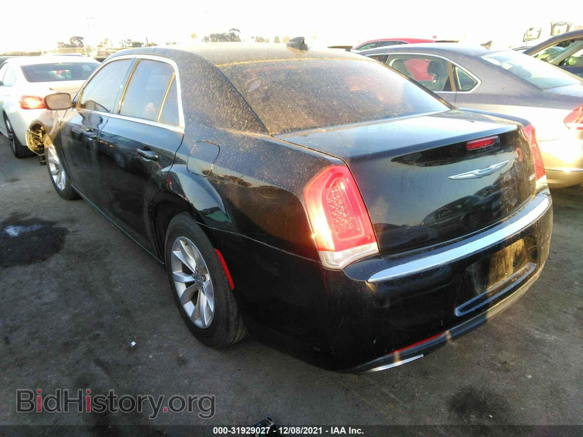 2015 CHRYSLER 300 - VIN: 2C3CCAAG9FH829325 - Фото 3