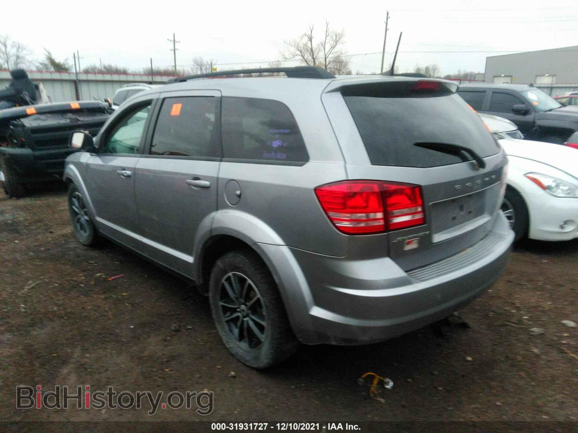 2018 DODGE JOURNEY - VIN: 3C4PDCAB9JT532775 - Фото 3