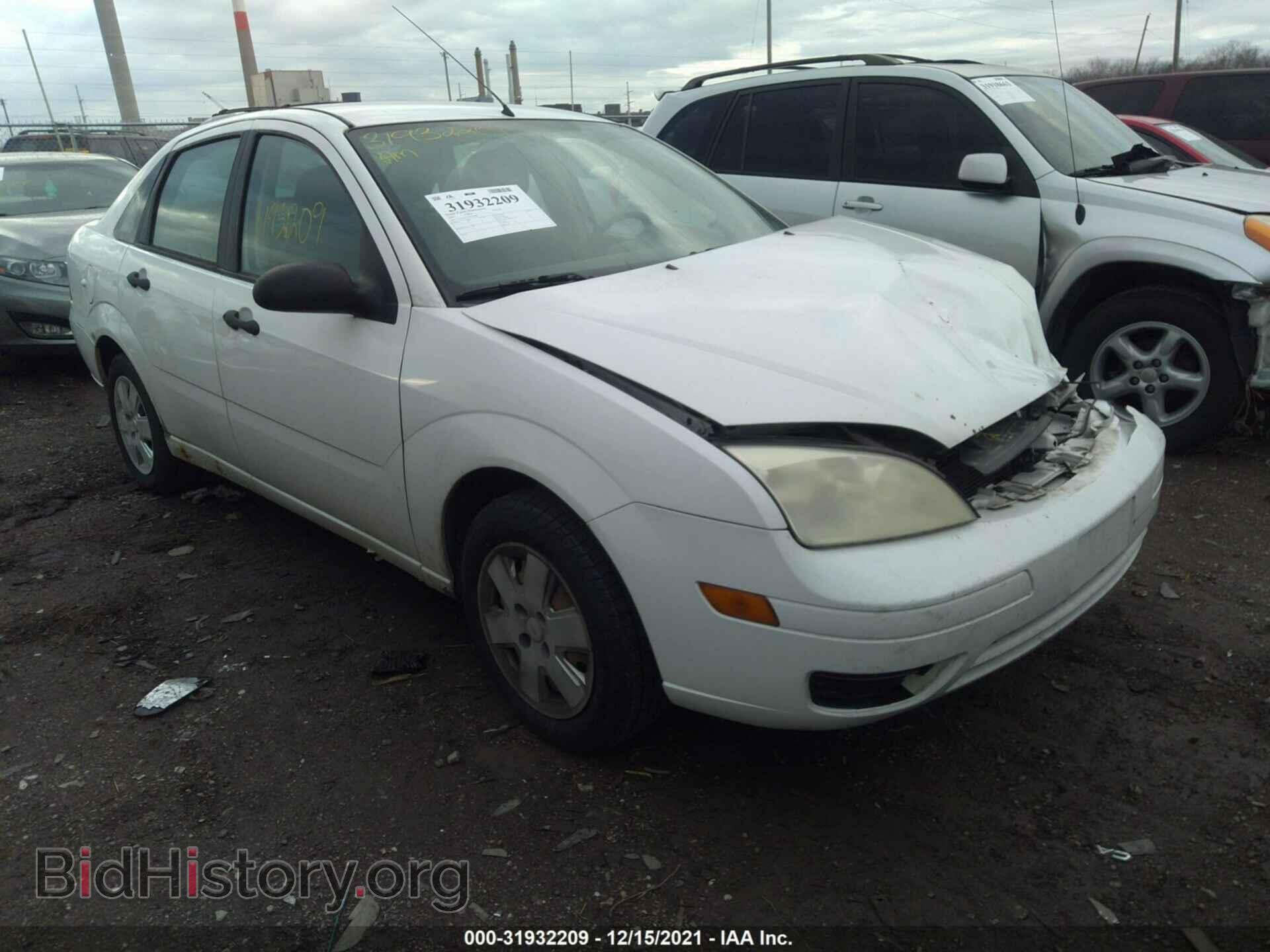 Photo 1FAFP34NX7W119698 - FORD FOCUS 2007