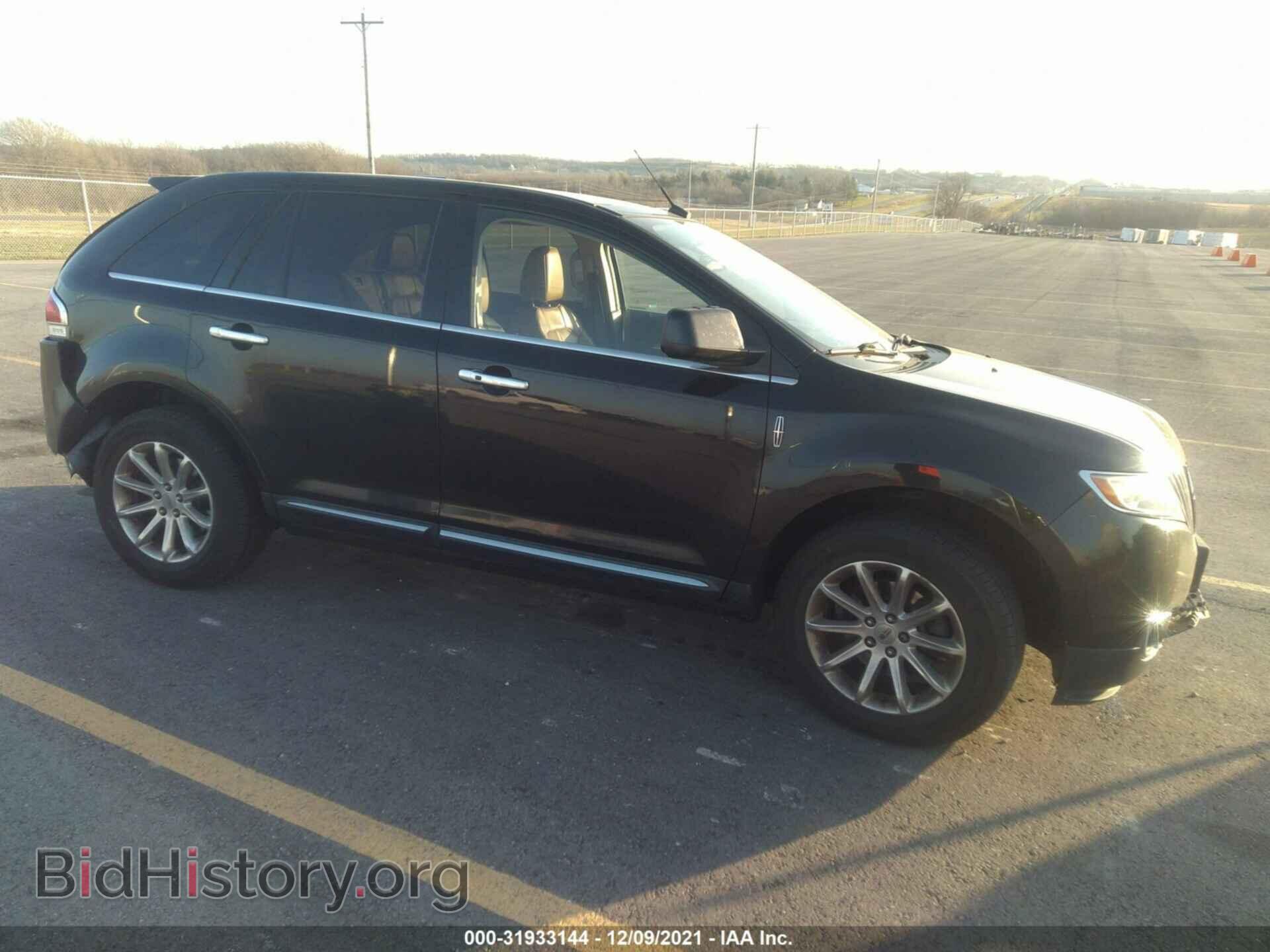 Фотография 2LMDJ8JK4BBJ02772 - LINCOLN MKX 2011