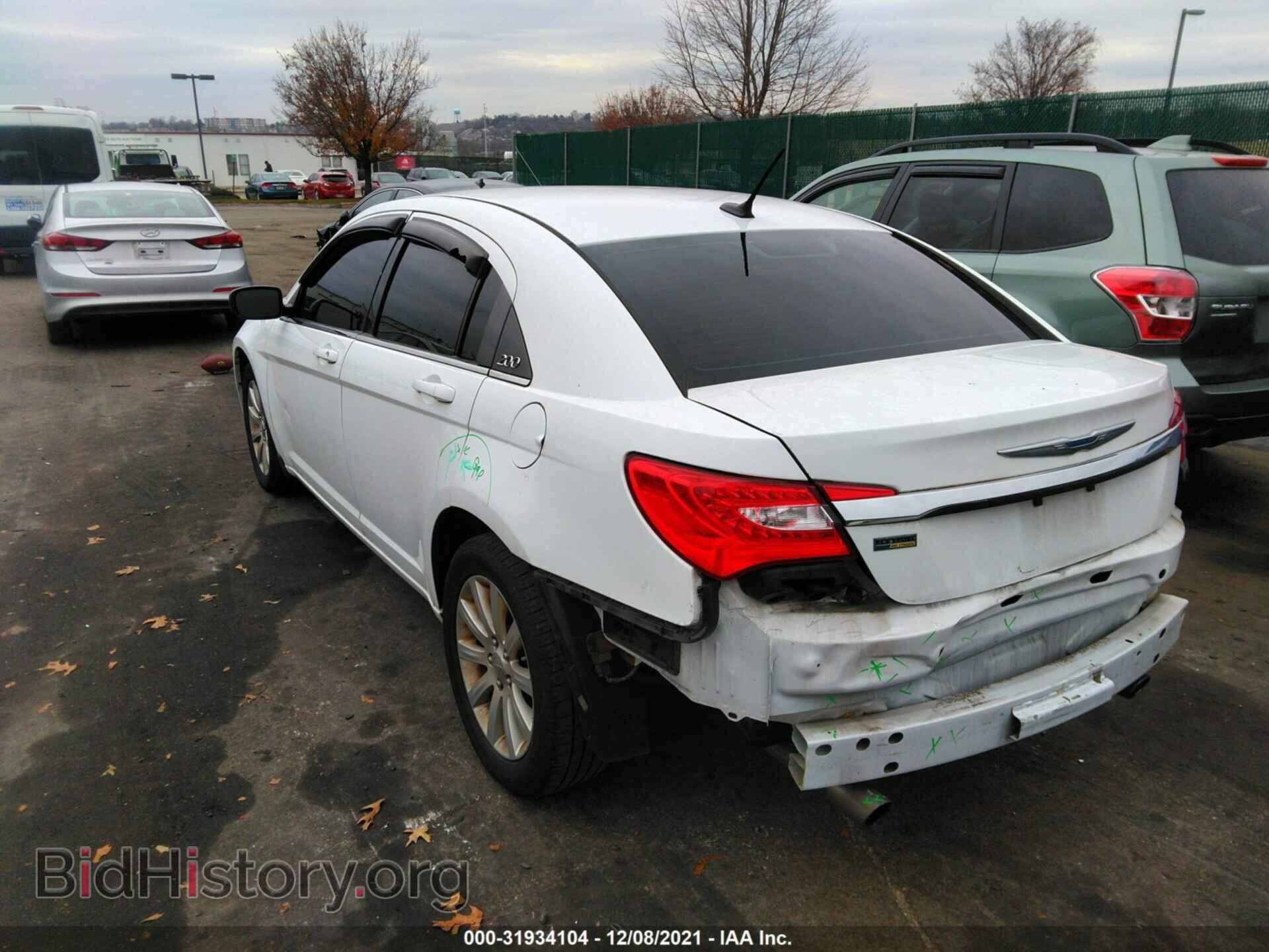 2013 CHRYSLER 200 - VIN: 1C3CCBBG1DN556311 - Фото 3