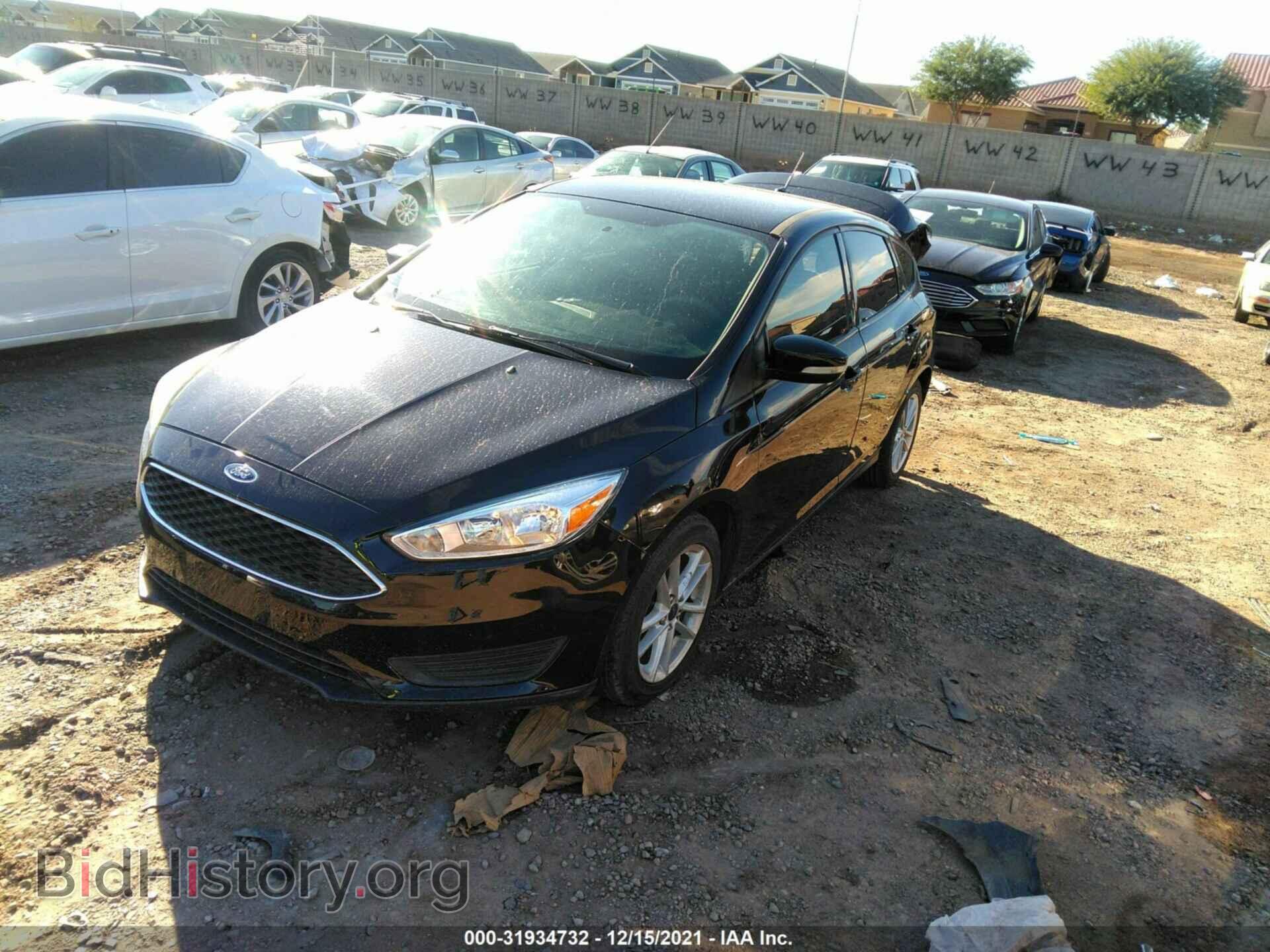 2017 FORD FOCUS - VIN: 1FADP3K2XHL223255 - Фото 2