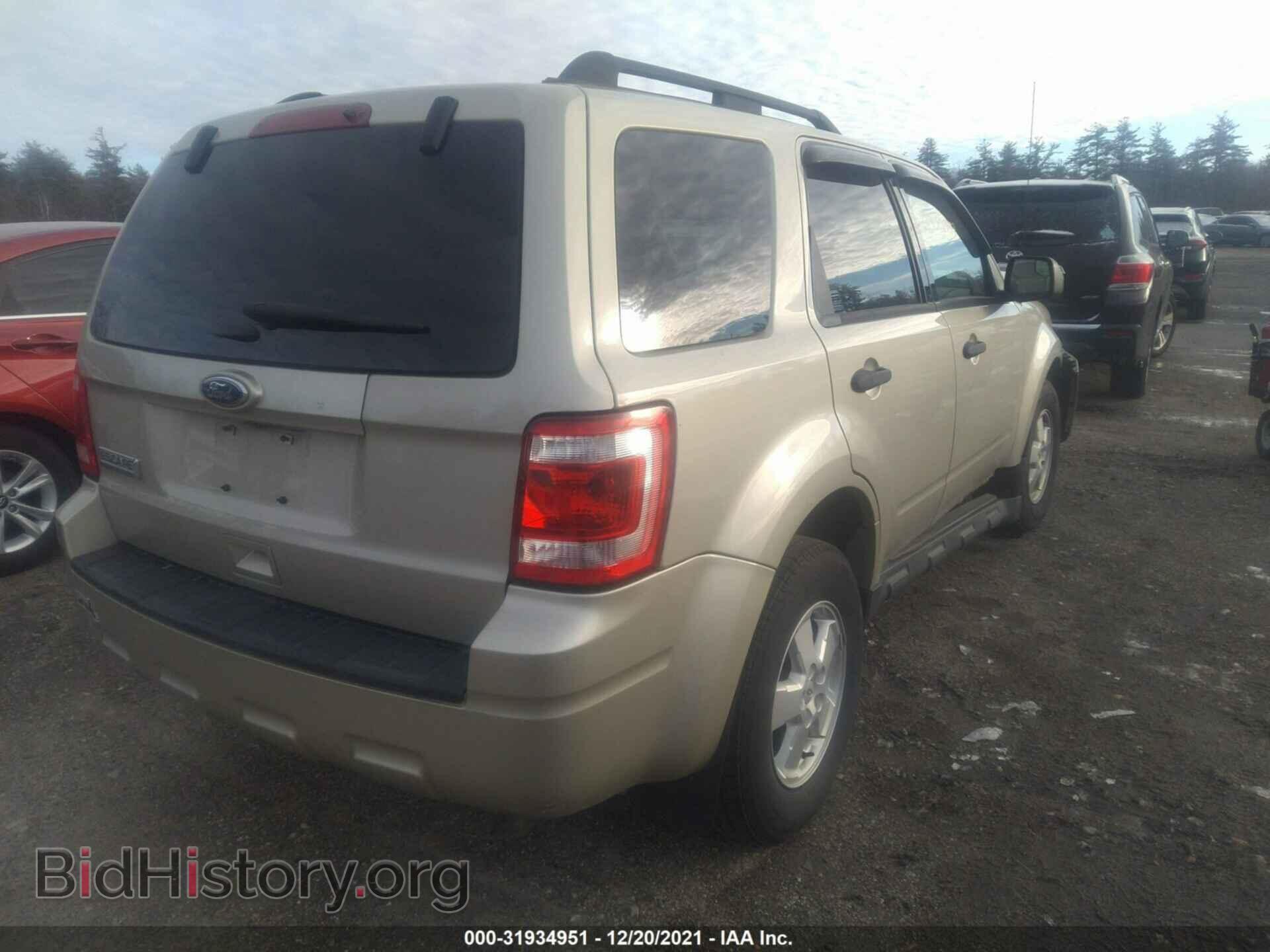 2012 FORD ESCAPE - VIN: 1FMCU0D76CKA32030 - Фото 4