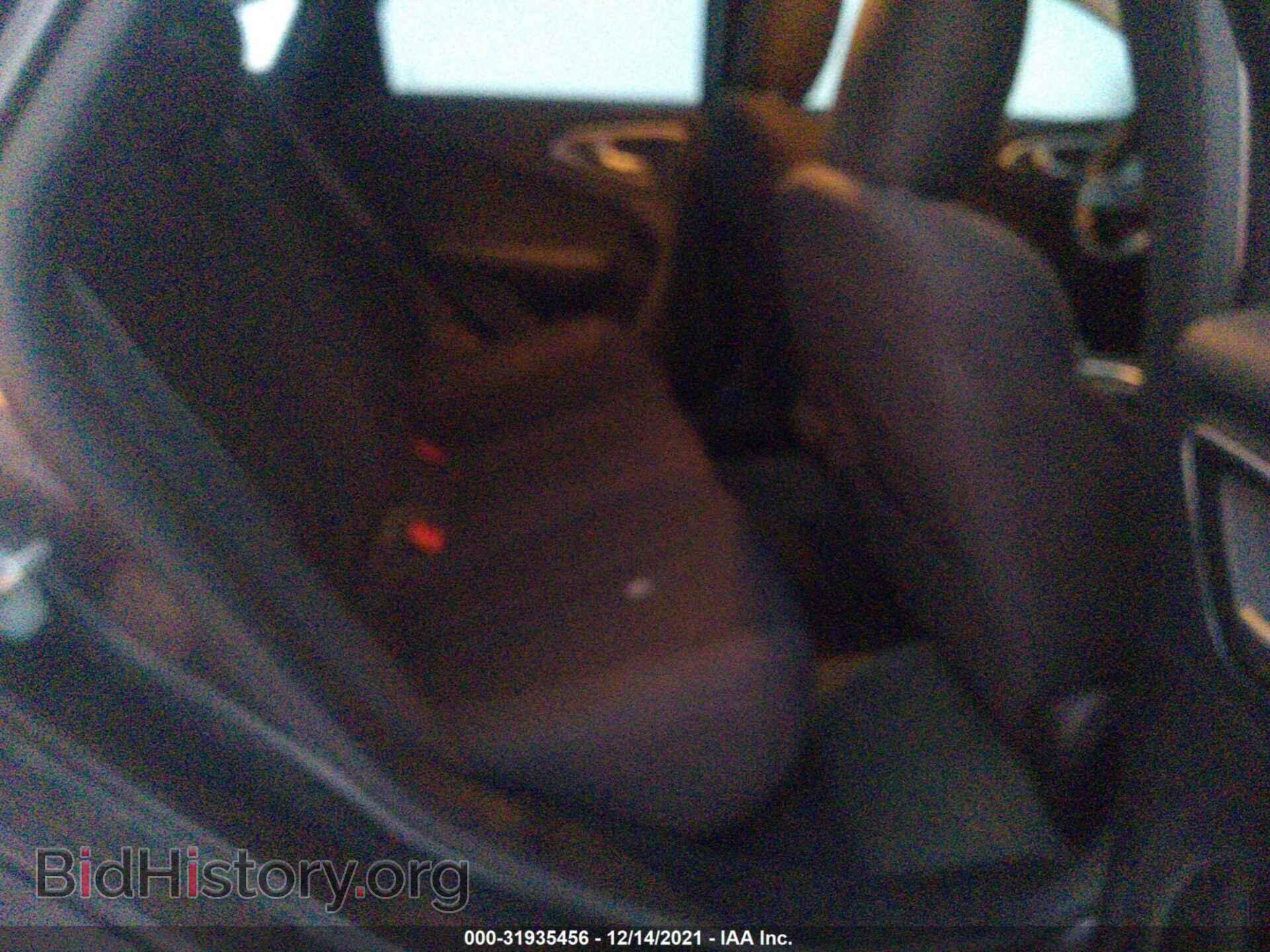 2015 CHRYSLER 200 - VIN: 1C3CCCAB8FN608161 - Фото 8
