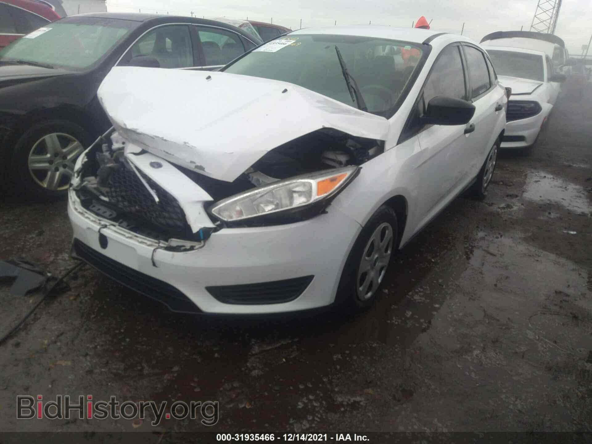 2017 FORD FOCUS - VIN: 1FADP3E27HL251803 - Фото 2