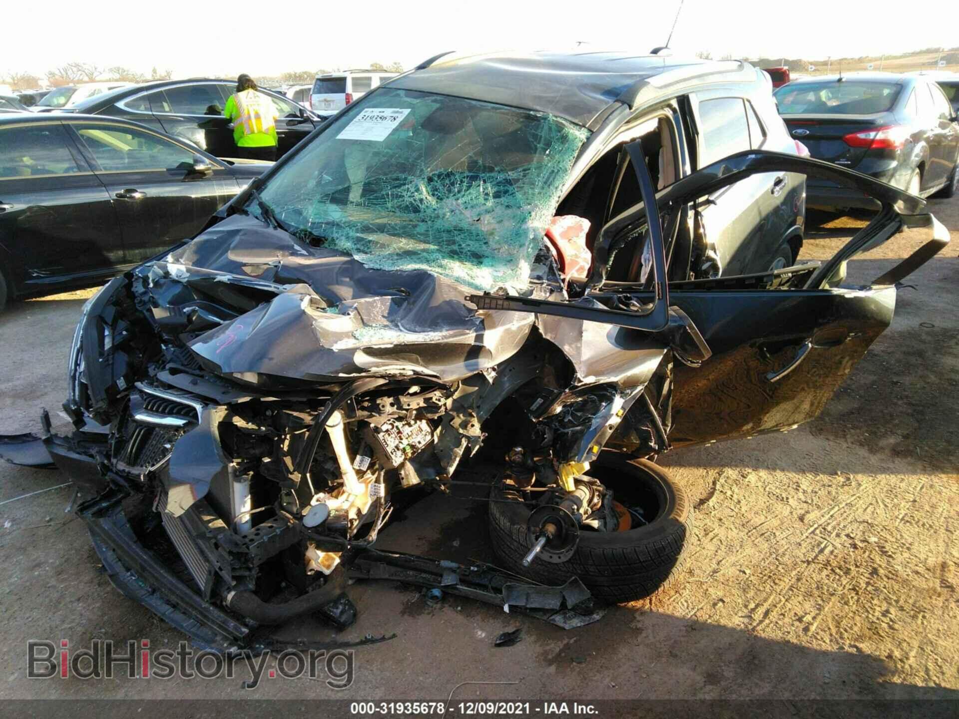 2017 BUICK ENCORE - VIN: KL4CJASB5HB073342 - Photo 2