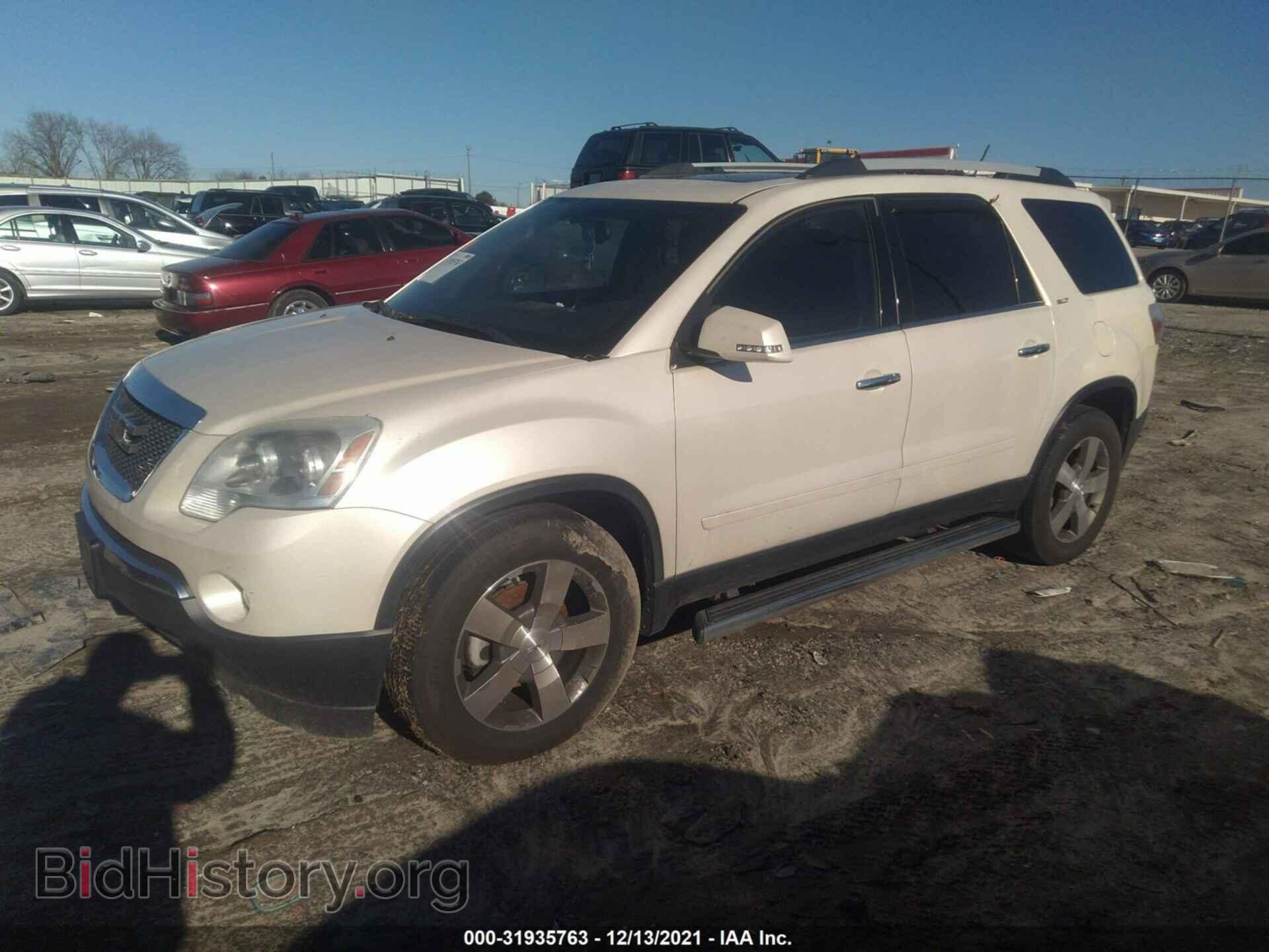 2011 GMC ACADIA - VIN: 1GKKVRED8BJ229456 - Photo 2